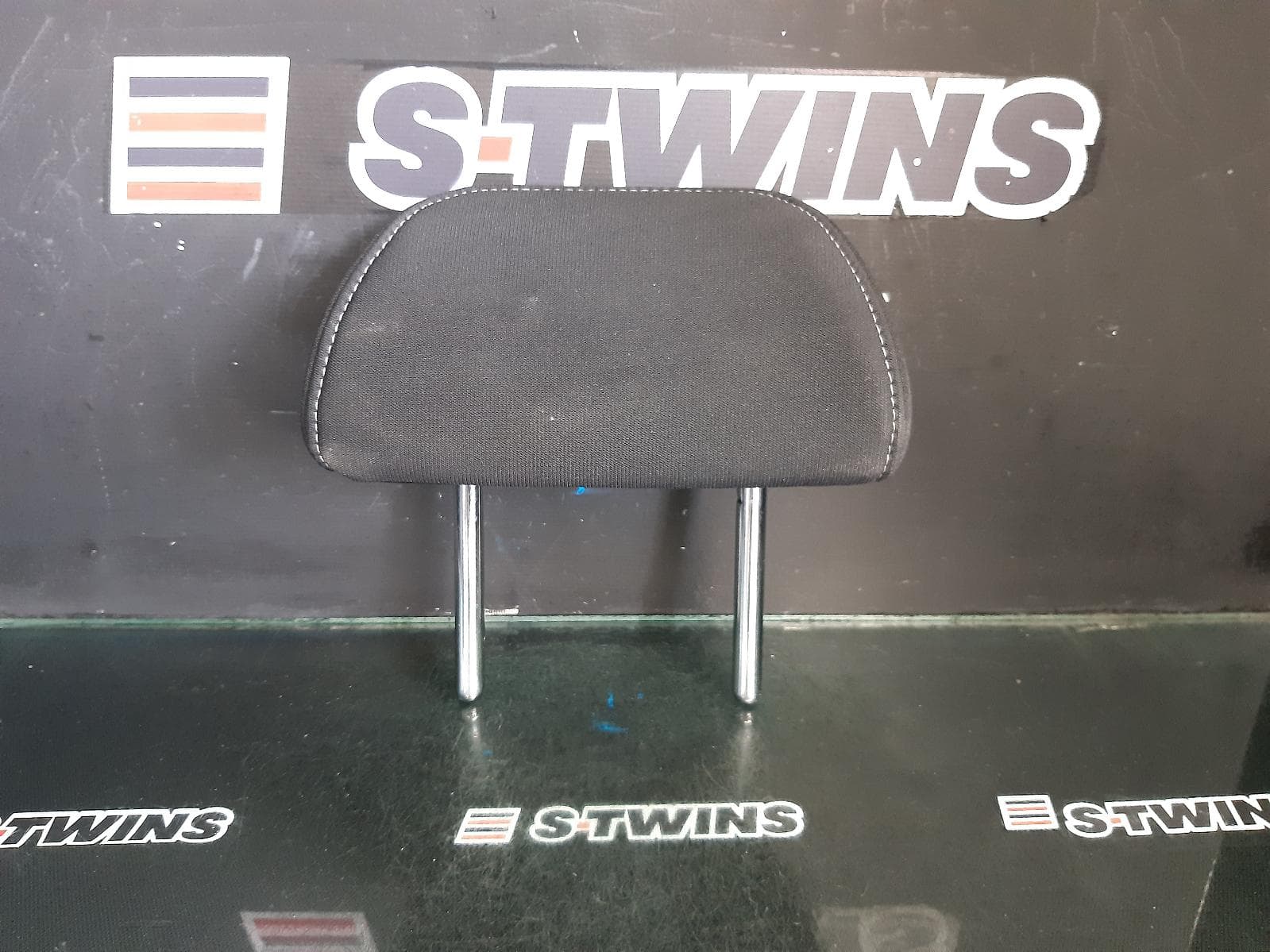 Used auto part listing image: 2019 KIA CERATO HEADREST LH REAR, SPORT CLOTH, SPORT, BD, 04/18- 0000332878
