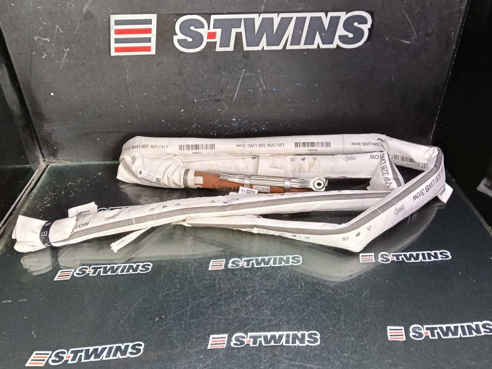 Used auto part listing image: 2023 VOLKSWAGEN TIGUAN LEFT AIRBAG SIDE CURTAIN, ALLSPACE, 5NA, 05/18-02/24 0000387489
