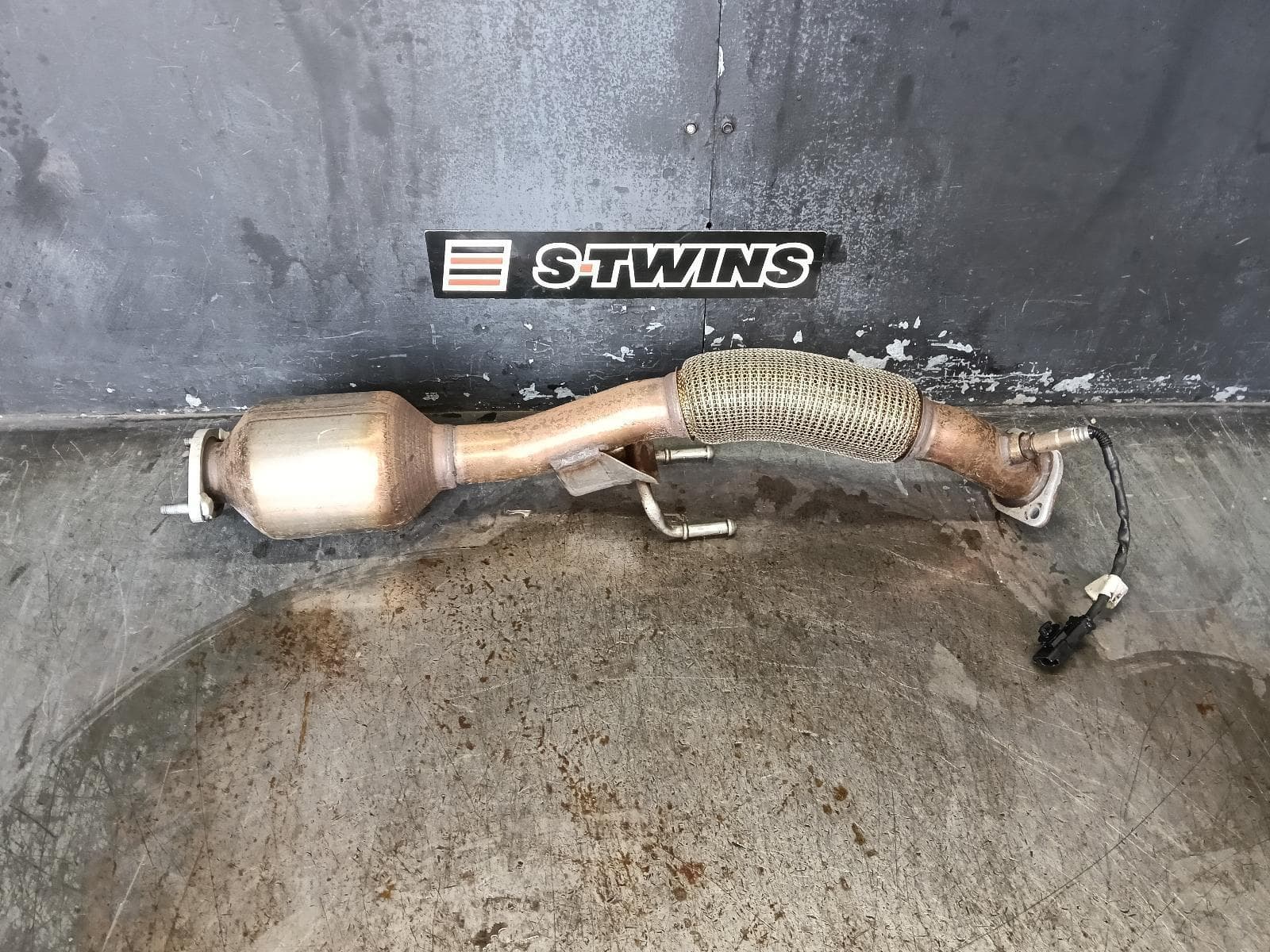 Used auto part listing image: 2024 CHERY TIGGO 4 PRO CATALYTIC CONVERTER 1ST GEN, 06/24- 0000397131