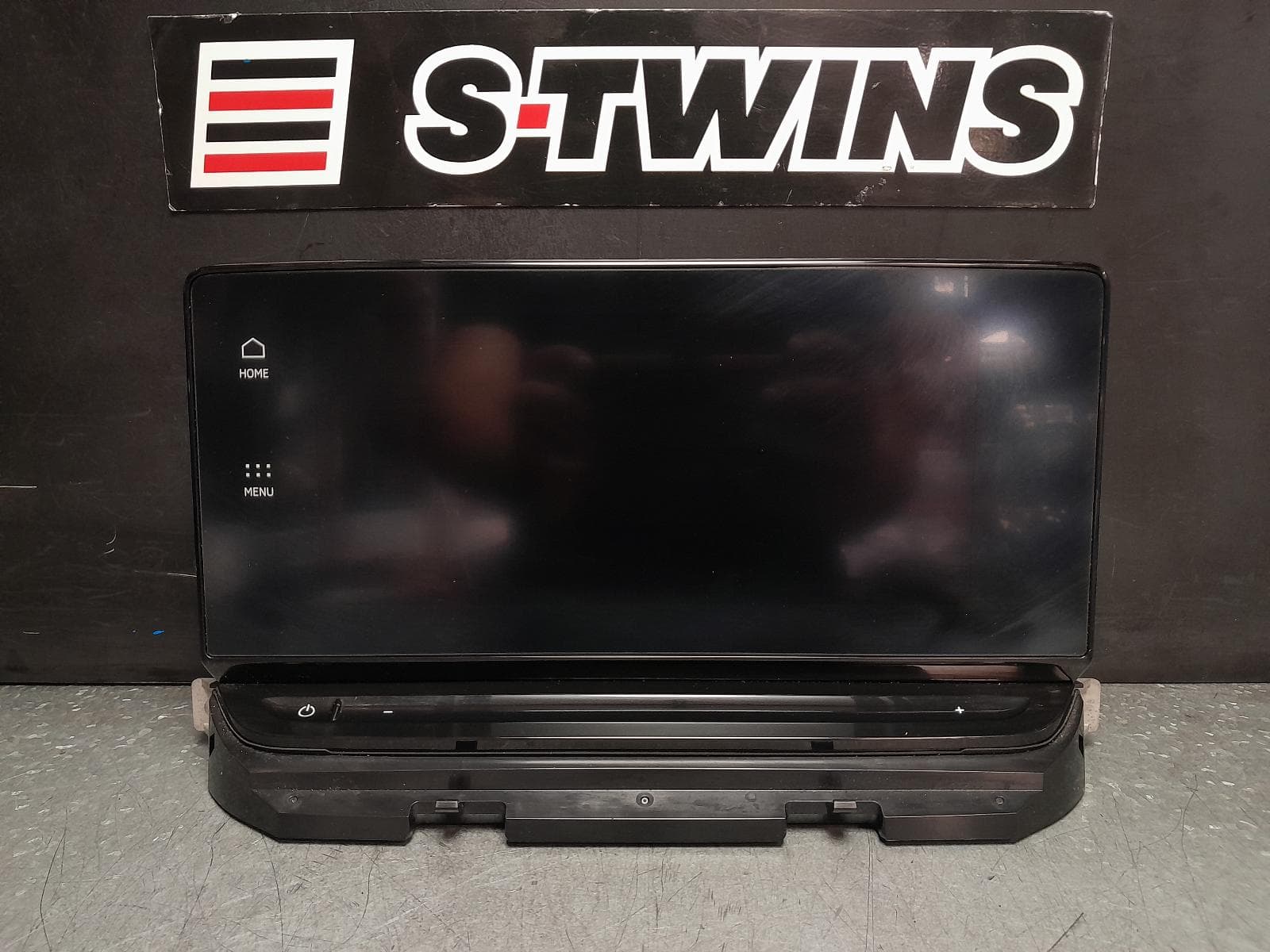 Used auto part listing image: 2023 SKODA OCTAVIA DISPLAY UNIT, 10IN, NX, 12/20- 0000376806