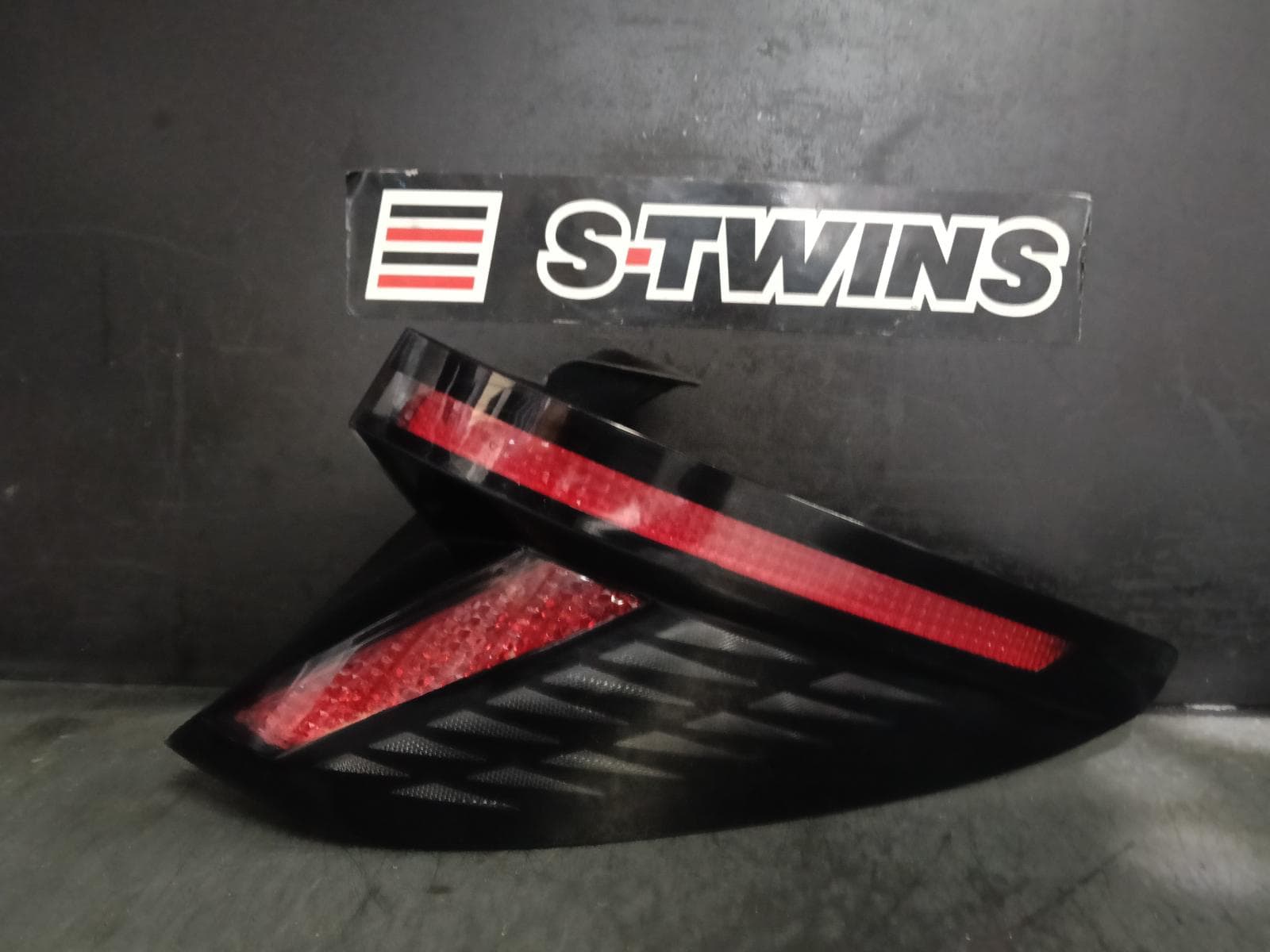 Used auto part listing image: 2022 HYUNDAI TUCSON RIGHT TAILLIGHT NX4, IN BODY, W/ LED TYPE, 02/21- 0000407374