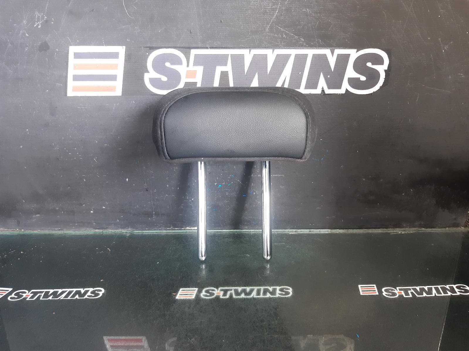 Used auto part listing image: 2024 KIA SPORTAGE HEADREST NQ5, 09/21- 0000372809