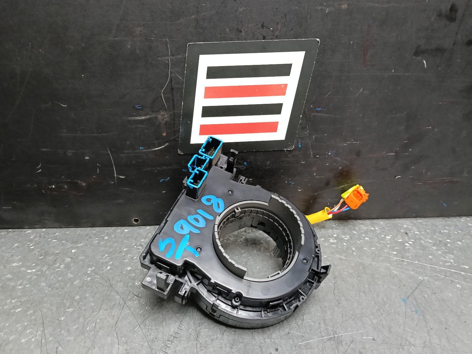 Used auto part listing image: 2021 MAZDA 6 CLOCKSPRING, GL, 03/18- 0000382643