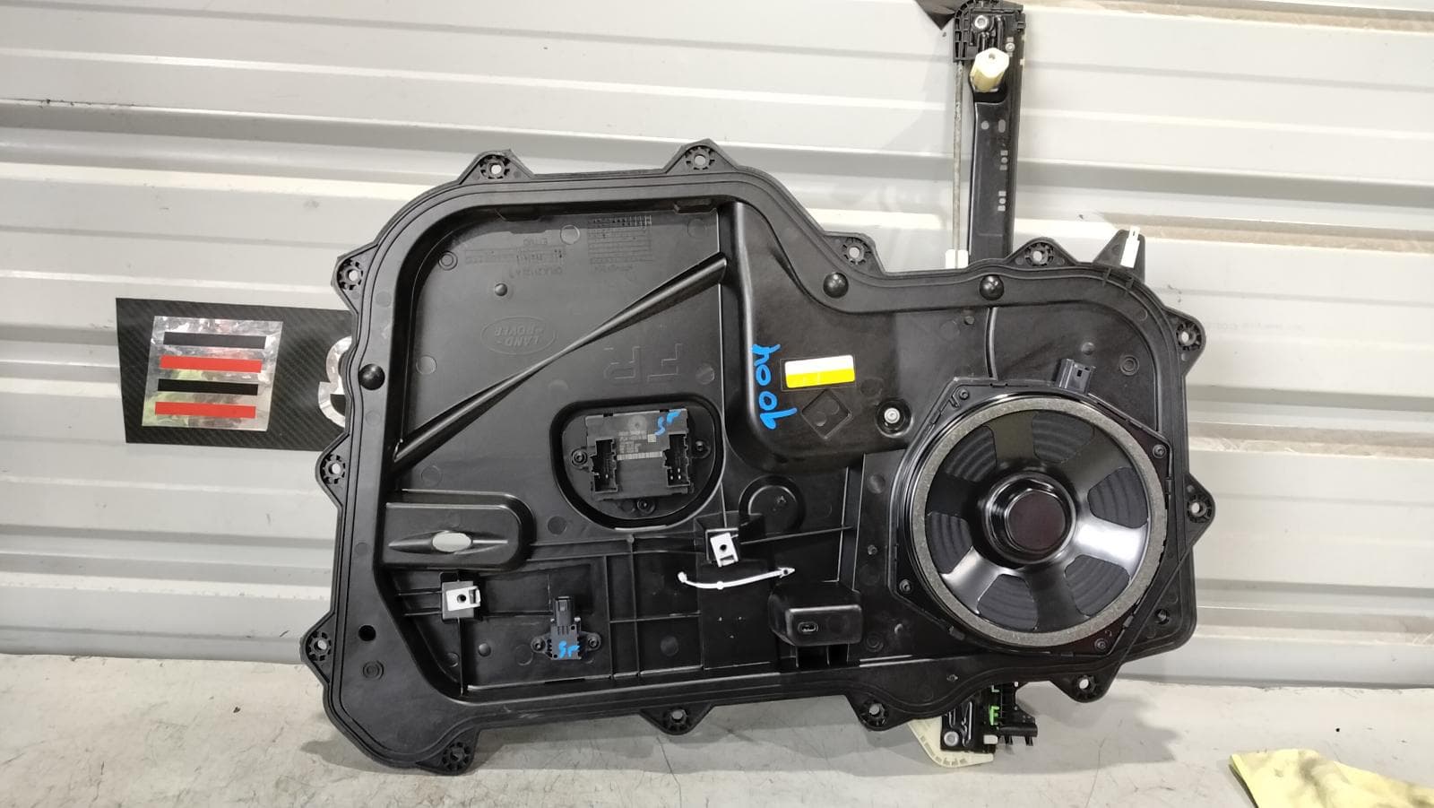 Used auto part listing image: 2021 LAND ROVER RANGEROVER SPORT RIGHT FRONT WINDOW REG MOTOR L494, 12/13-04/22 0000400852