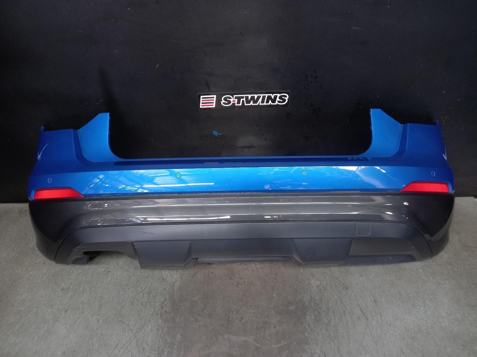 Used auto part listing image: 2019 AUDI Q2 REAR BUMPER BUMPER BAR (2 PIECE), Q2, GA, 10/16-01/21 0000371359