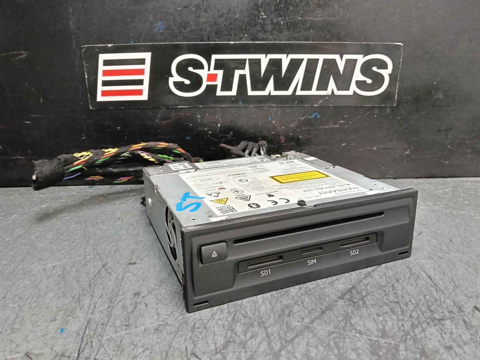 Used auto part listing image: 2019 AUDI Q2 2X SD CARD W/ SIM, GA, 10/16- 0000386228