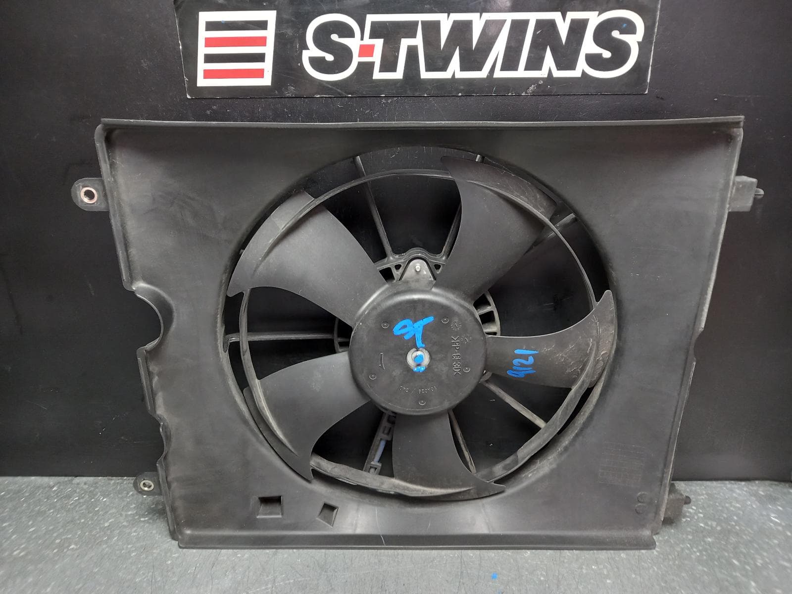 Used auto part listing image: 2021 HONDA ODYSSEY FAN RC1, RADIATOR FAN, LH SIDE, PETROL, 2.4, K24W, 02/14-03/22 0000374062
