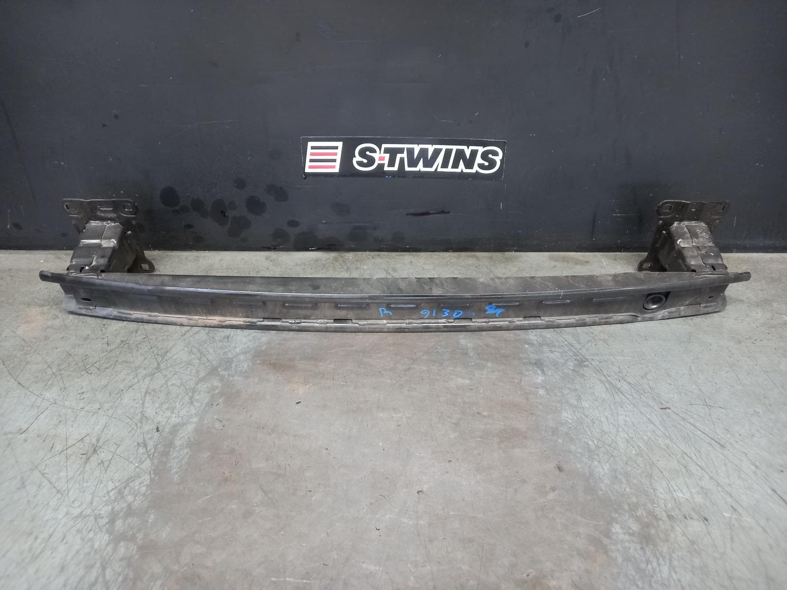 Used auto part listing image: 2017 AUDI Q2 R BAR BRACKET REINFO MAIN REINFORCEMENT, GA, 10/16- 0000378046