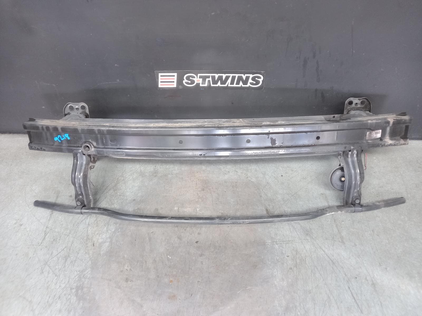 Used auto part listing image: 2016 HYUNDAI ACCENT F BAR REINFORC BRACK MAIN REINFORCEMENT, RB, 05/11-12/19 0000373898