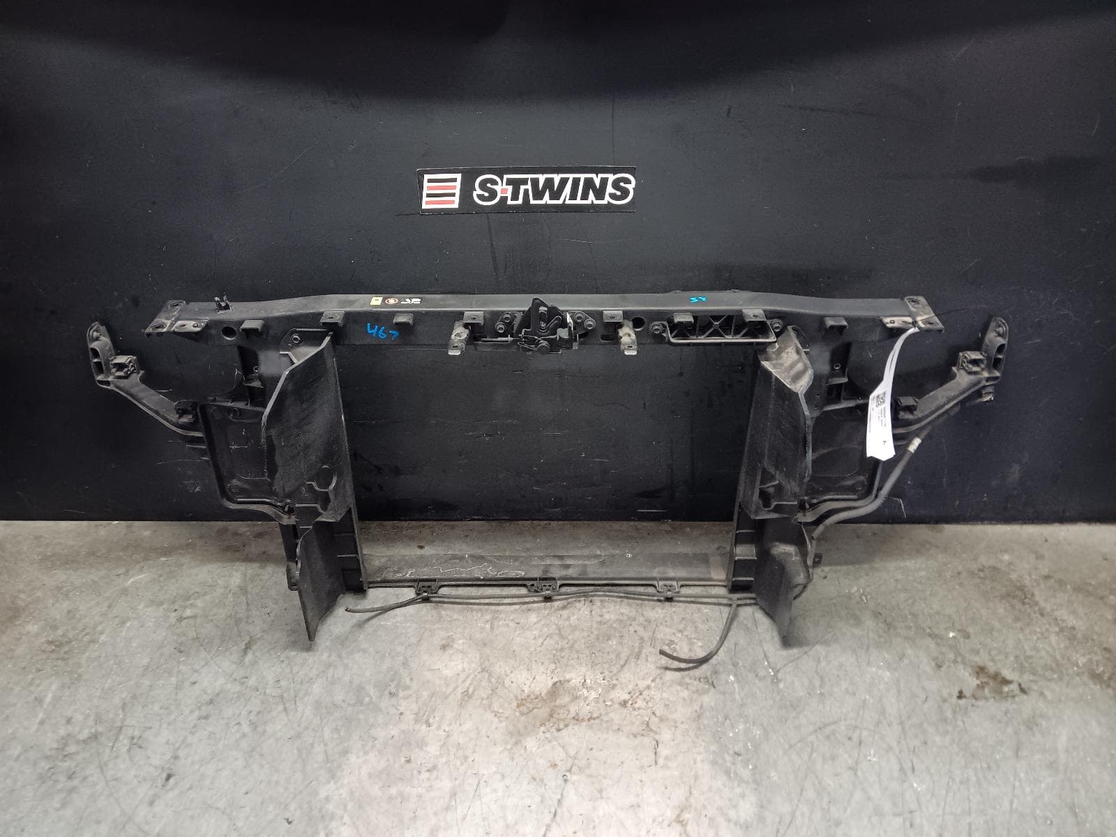 Used auto part listing image: 2017 HYUNDAI I30 RADIATOR SUPPORT PD, HATCH (S. KOREA VIN KMHH), 03/17-12/23 0000411581