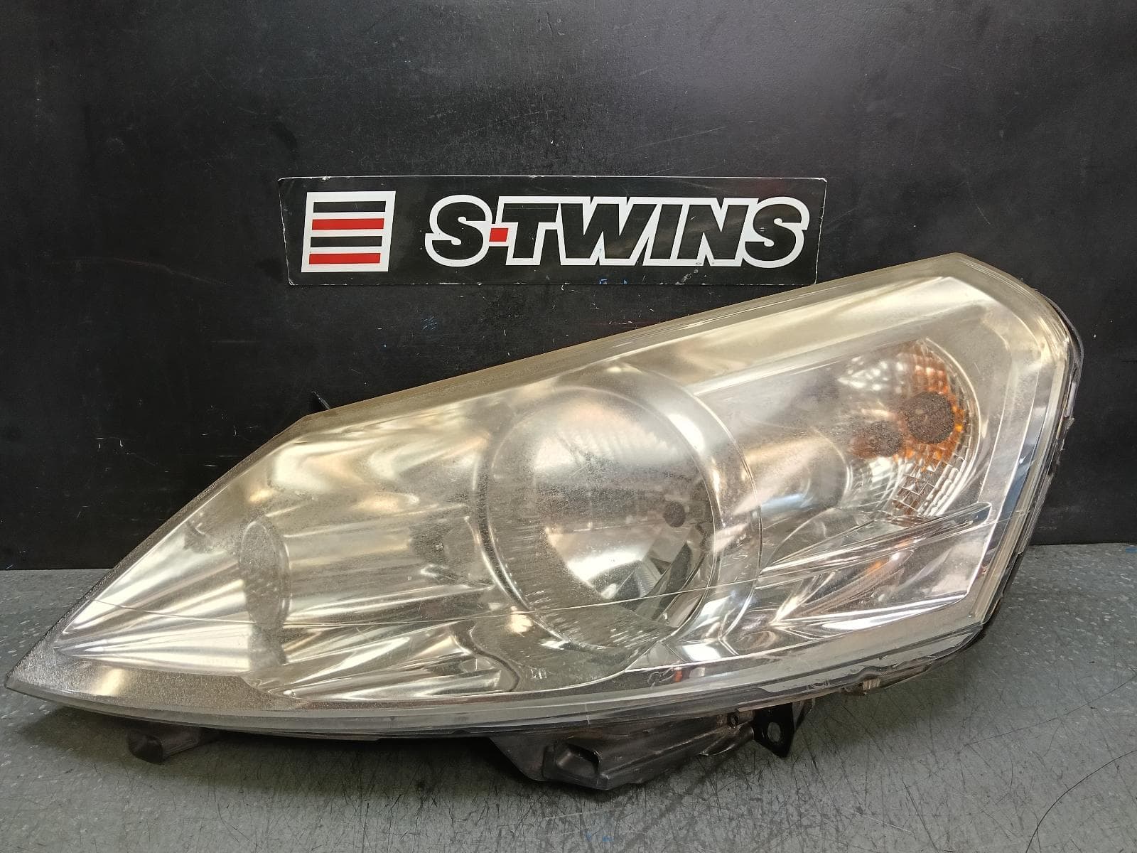 Used auto part listing image: 2013 FIAT SCUDO LEFT HEADLAMP VAN, 04/08-01/16 0000393306