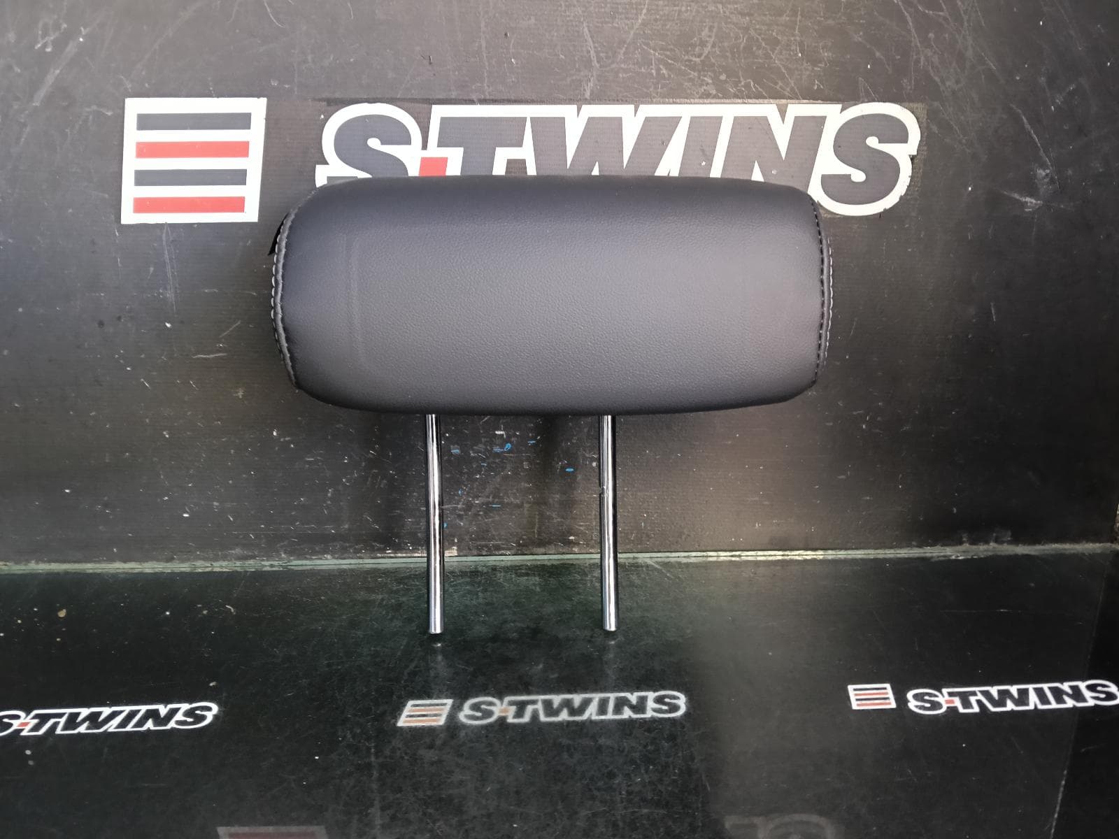 Used auto part listing image: 2024 SUBARU OUTBACK HEADREST 7TH GEN, 12/20-07/25 0000394427