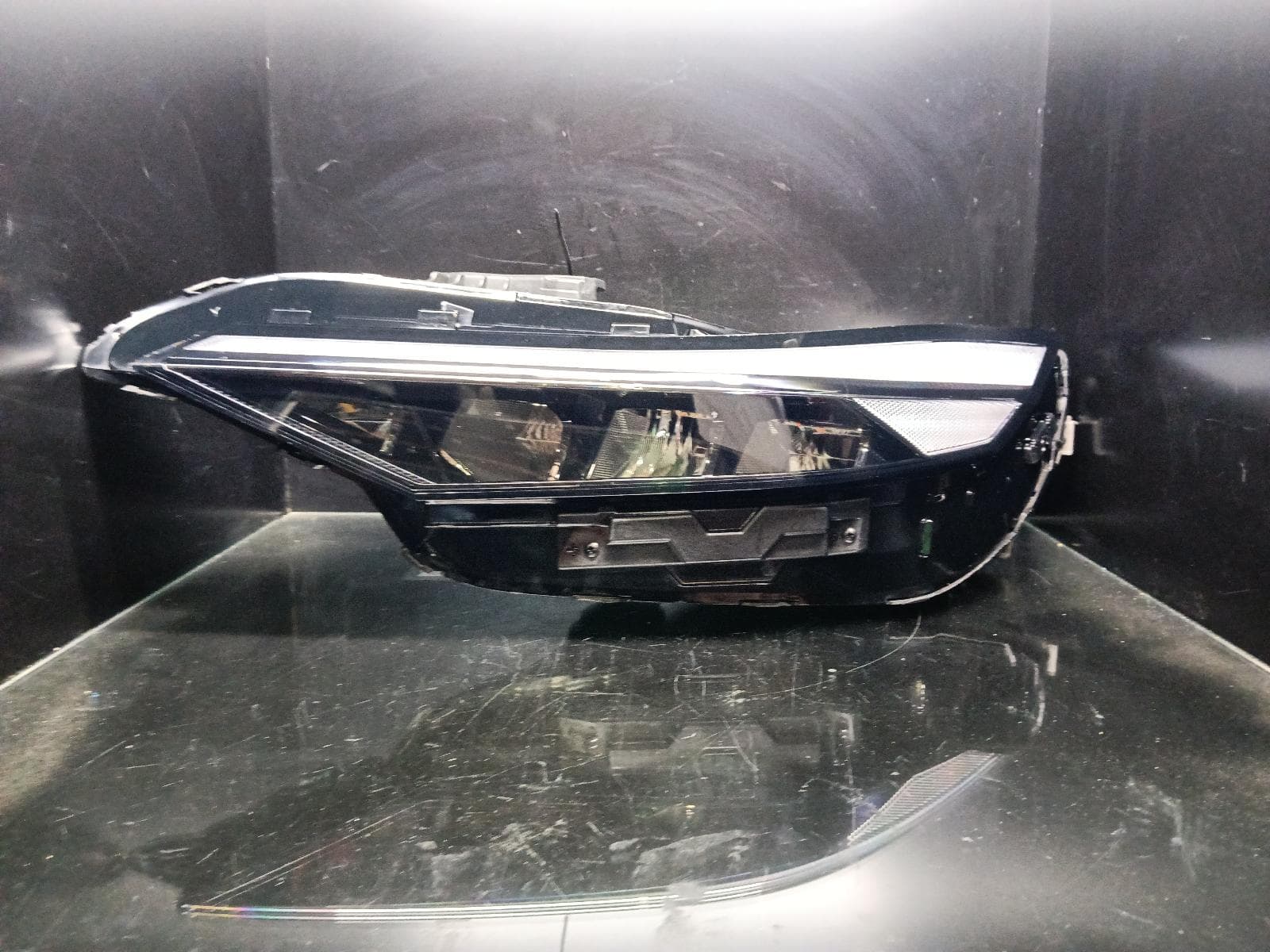 Used auto part listing image: 2024 HYUNDAI I30 LEFT HEADLAMP CN7, W/ LED, NON PROJECTOR TYPE, SEDAN (S.KOREA VIN KMHL), 03/23- 0000410005