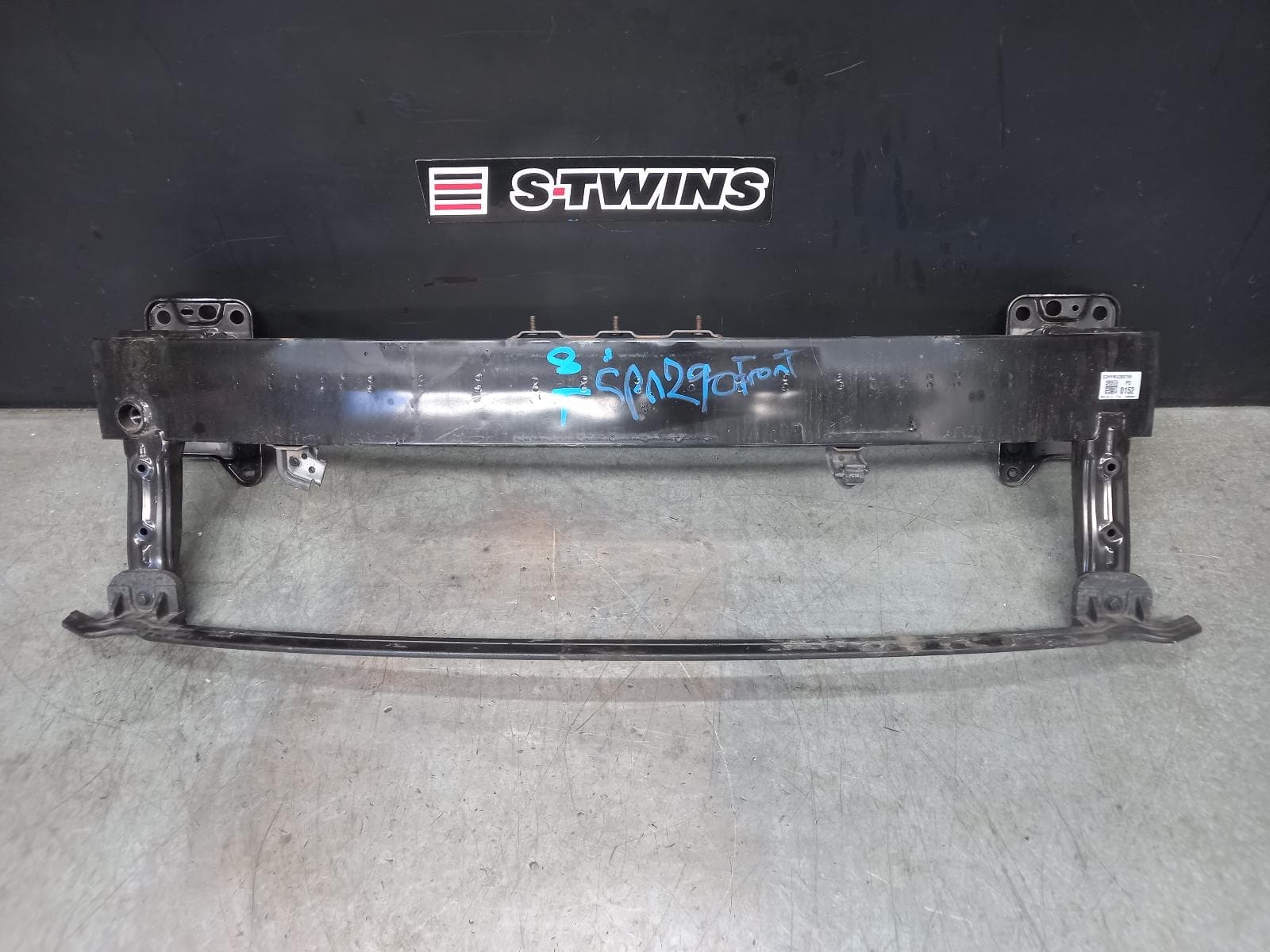 Used auto part listing image: 2020 HYUNDAI I30 F BAR REINFORC BRACK MAIN REINFORCEMENT, PD, HATCH (S. KOREA VIN KMHH), 03/17-12/23 0000379386