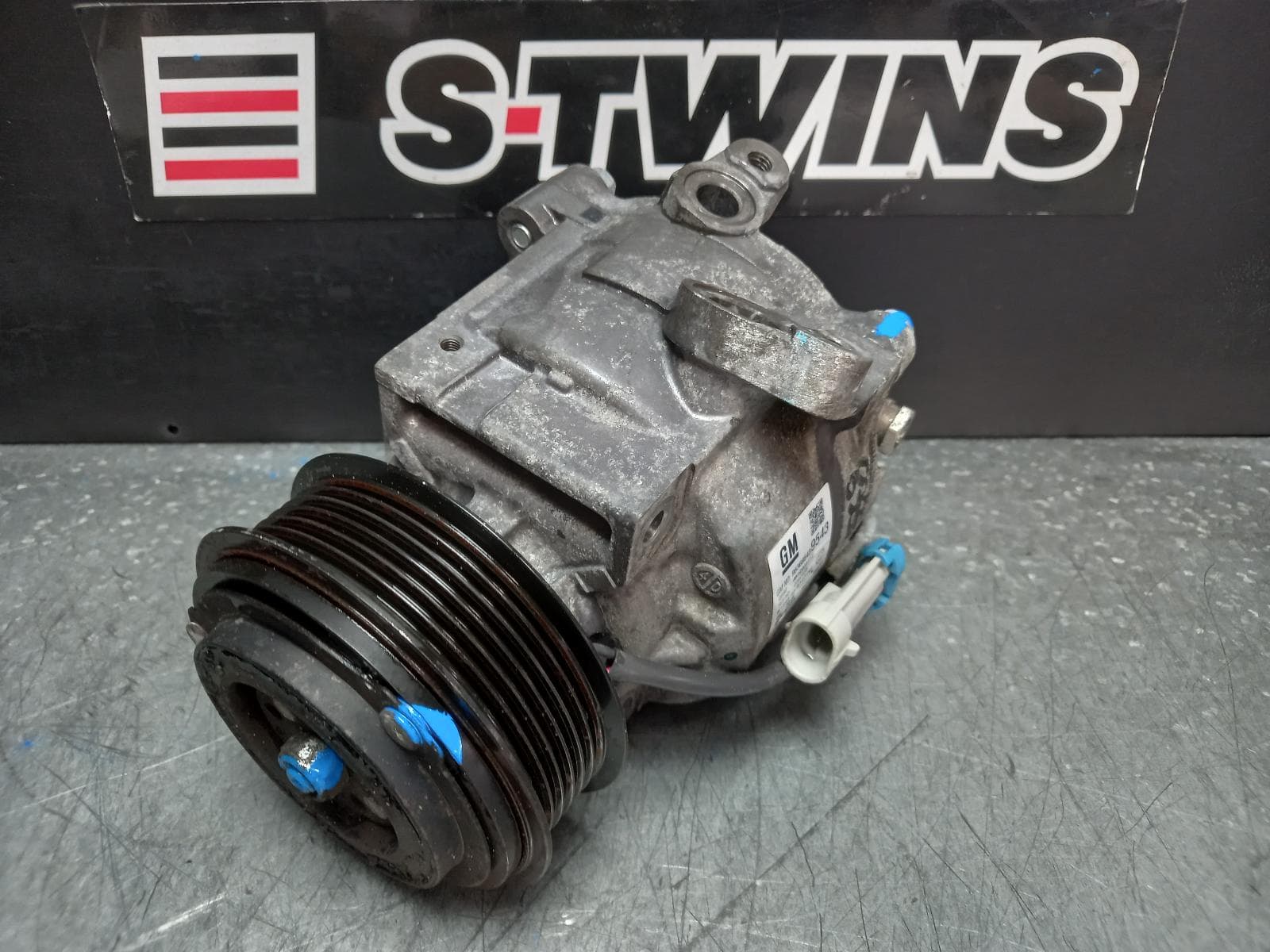 Used auto part listing image: 2014 HOLDEN BARINA A C COMPRESSOR TM, P/N 95370313, 09/11-12/18 0000373612
