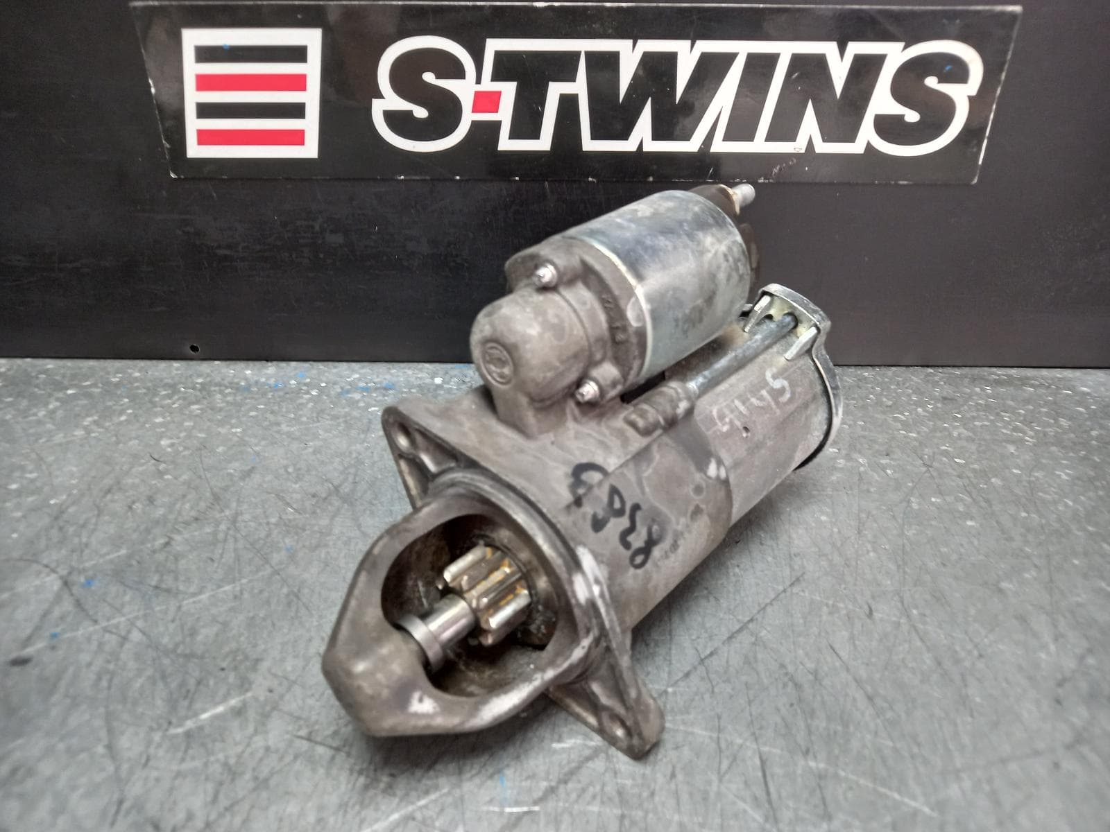 Used auto part listing image: 2014 HOLDEN BARINA STARTER PETROL, 1.6, TM, 09/11-12/18 0000373613