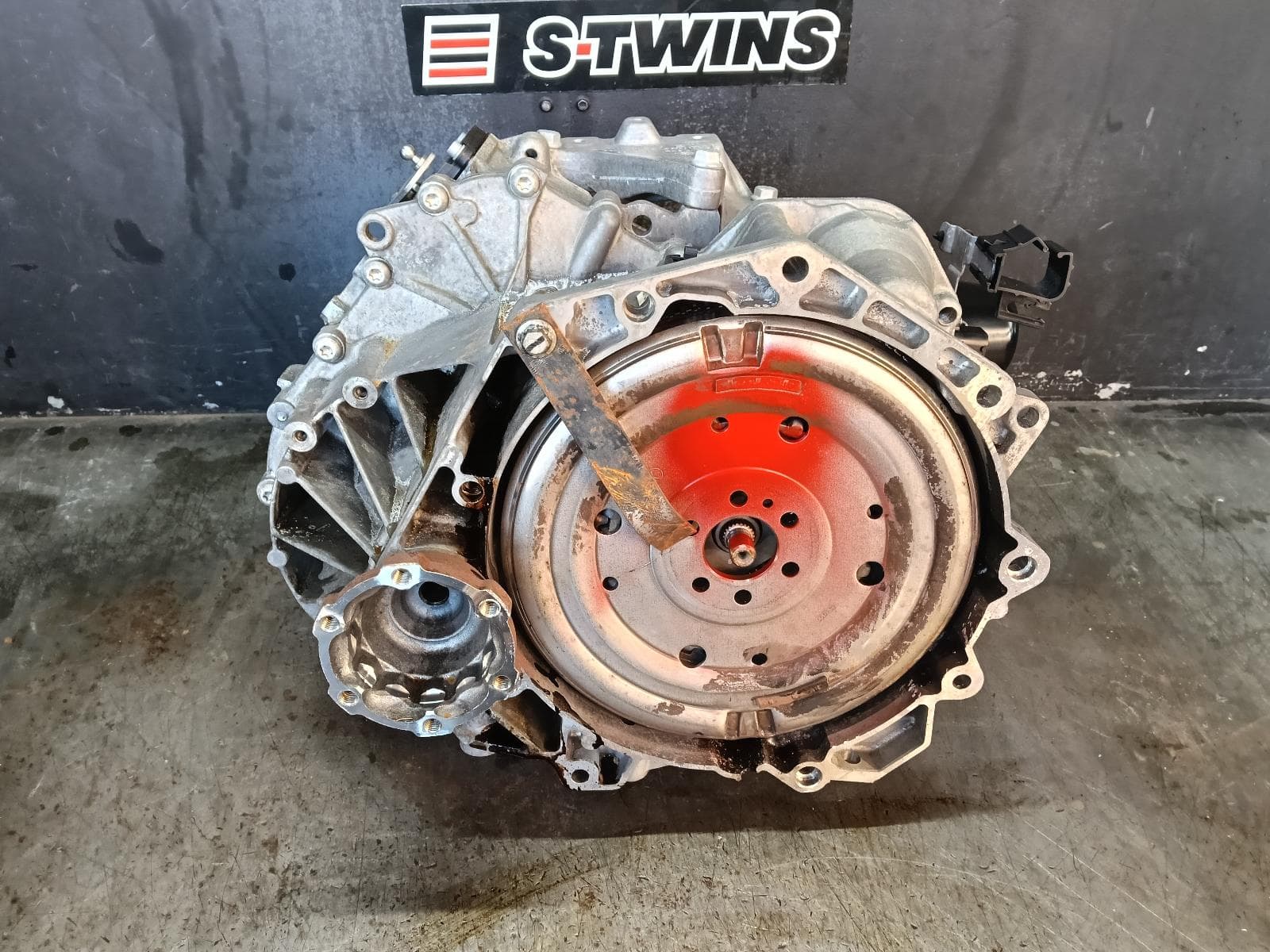 Used auto part listing image: 2015 VOLKSWAGEN GOLF TRANS GEARBOX AUTO, PETROL, 1.4, GEN 7, QHW CODE, 11/12-03/17 0000394762