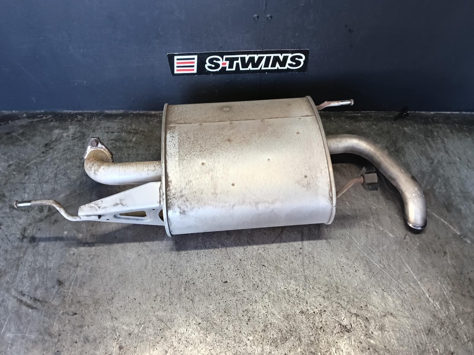 Used auto part listing image: 2014 SUBARU XV MUFFLER G4X, 08/11-04/17 0000413296