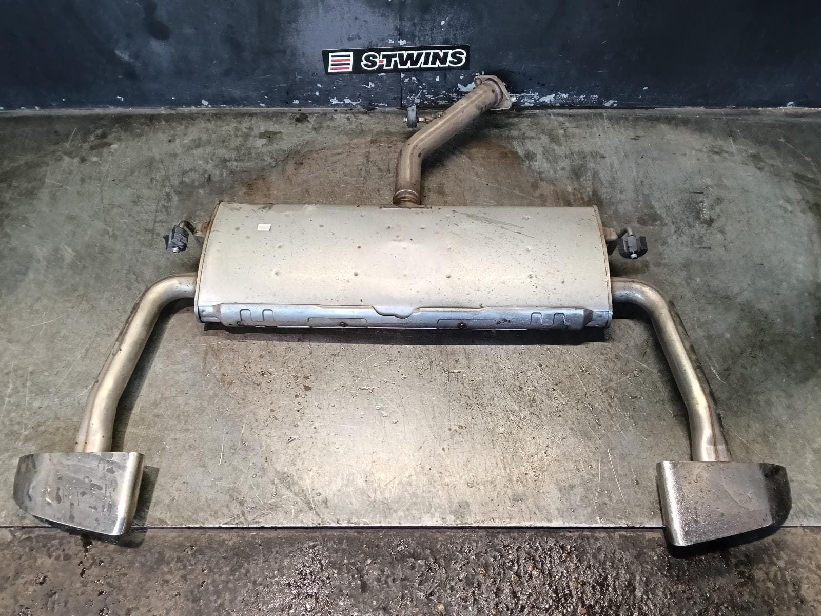 Used auto part listing image: 2023 KIA CERATO MUFFLER BD, 04/18-09/24 0000401299