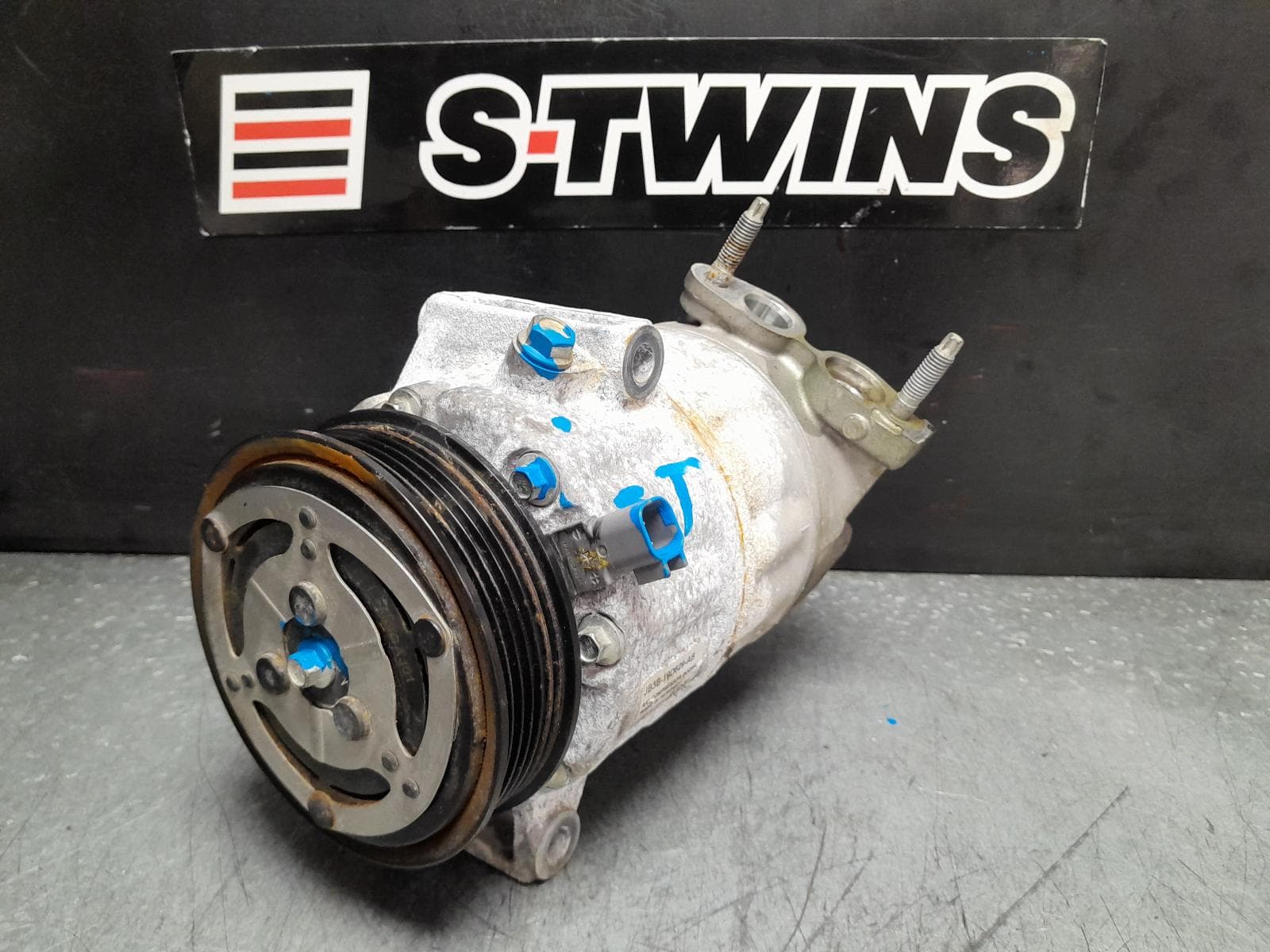 Used auto part listing image: 2023 FORD RANGER A C COMPRESSOR RA, DIESEL, 2.0, BI-TURBO, 154KW, 05/22- 0000376857