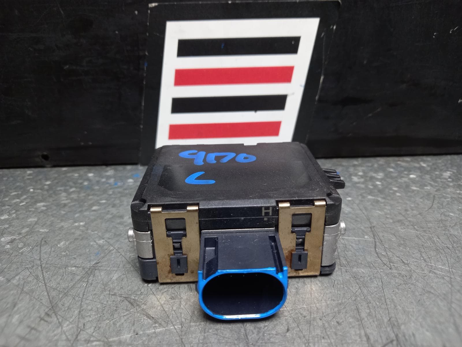 Used auto part listing image: 2022 AUDI Q3 REVERSE CAMERA F3, BLIND SPOT MONITOR SENSOR (LH REAR BEHIND BUMPER), 03/19- 0000375365