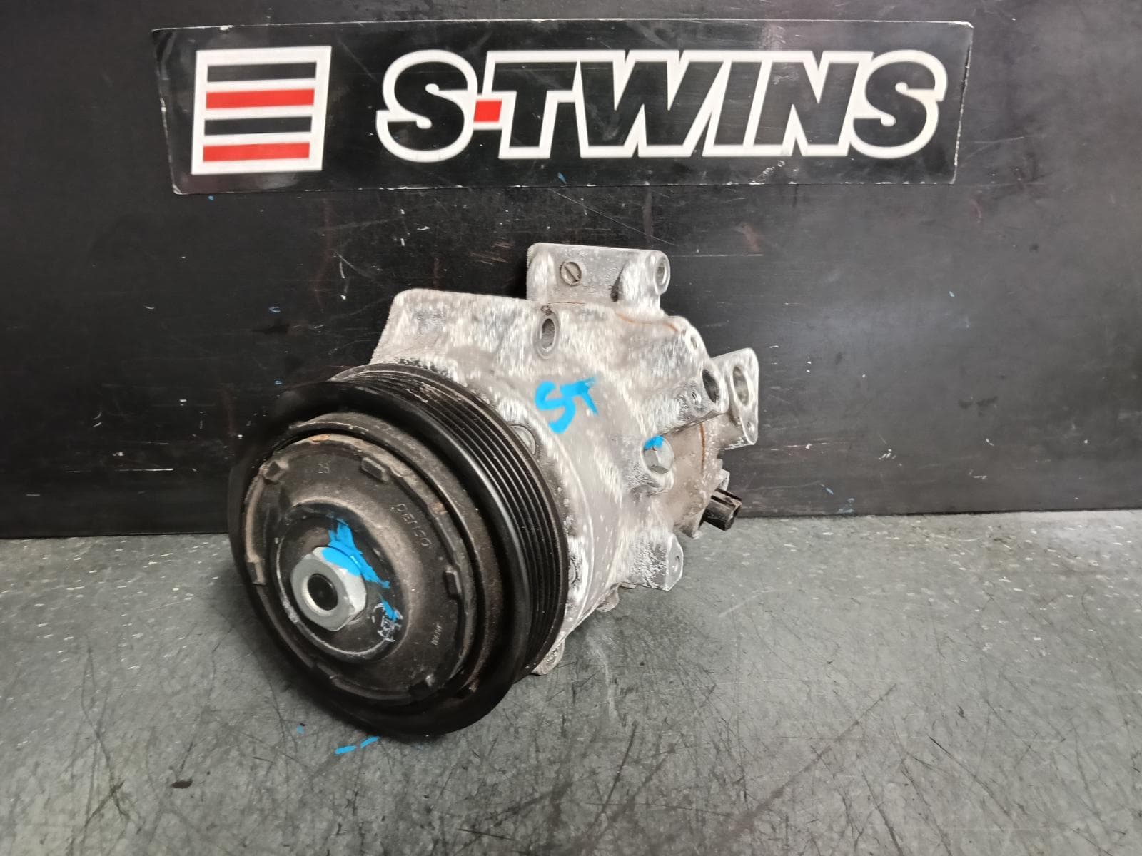 Used auto part listing image: 2019 TOYOTA CAMRY A C COMPRESSOR XV70, 2.5, 2AR-FE, PETROL, 09/17-01/21 0000385806