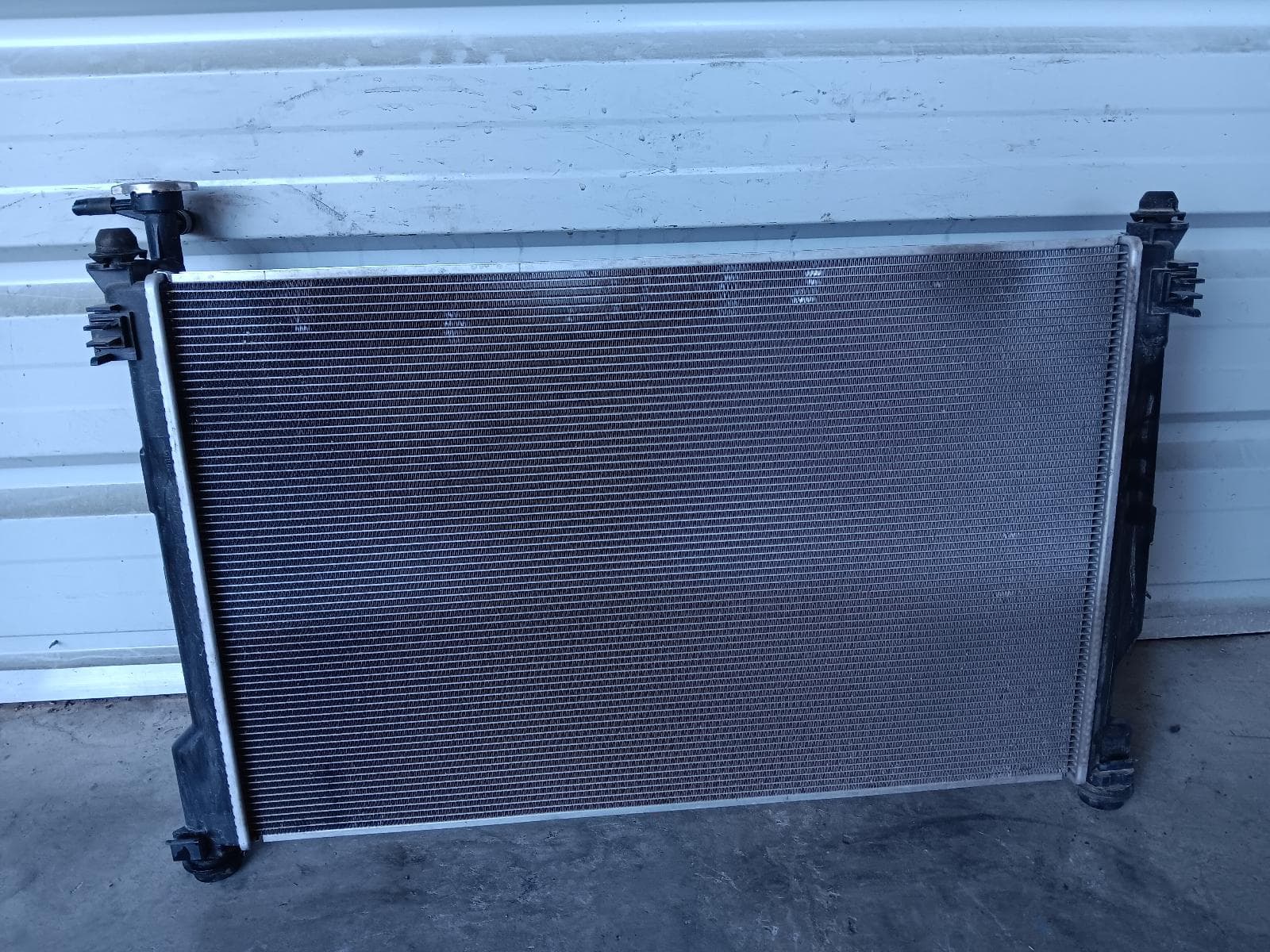 Used auto part listing image: 2019 TOYOTA CAMRY RADIATOR AUTO, 2.5, 2AR-FE, PETROL, XV70, 09/17-01/21 0000368786