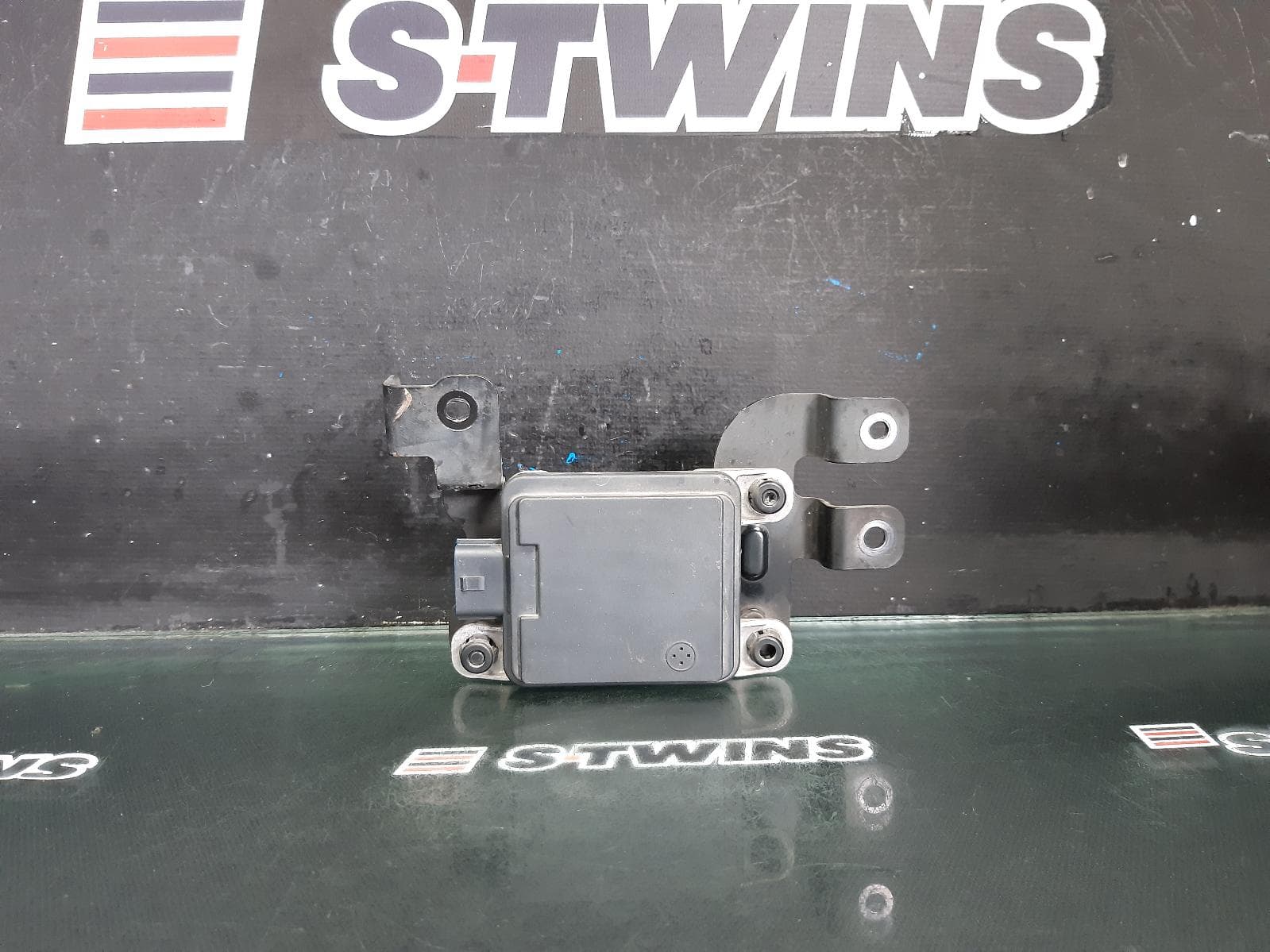Used auto part listing image: 2021 KIA SELTOS REVERSE CAMERA FRONT RADAR SENSOR, SP2, 07/19-07/22 0000348767