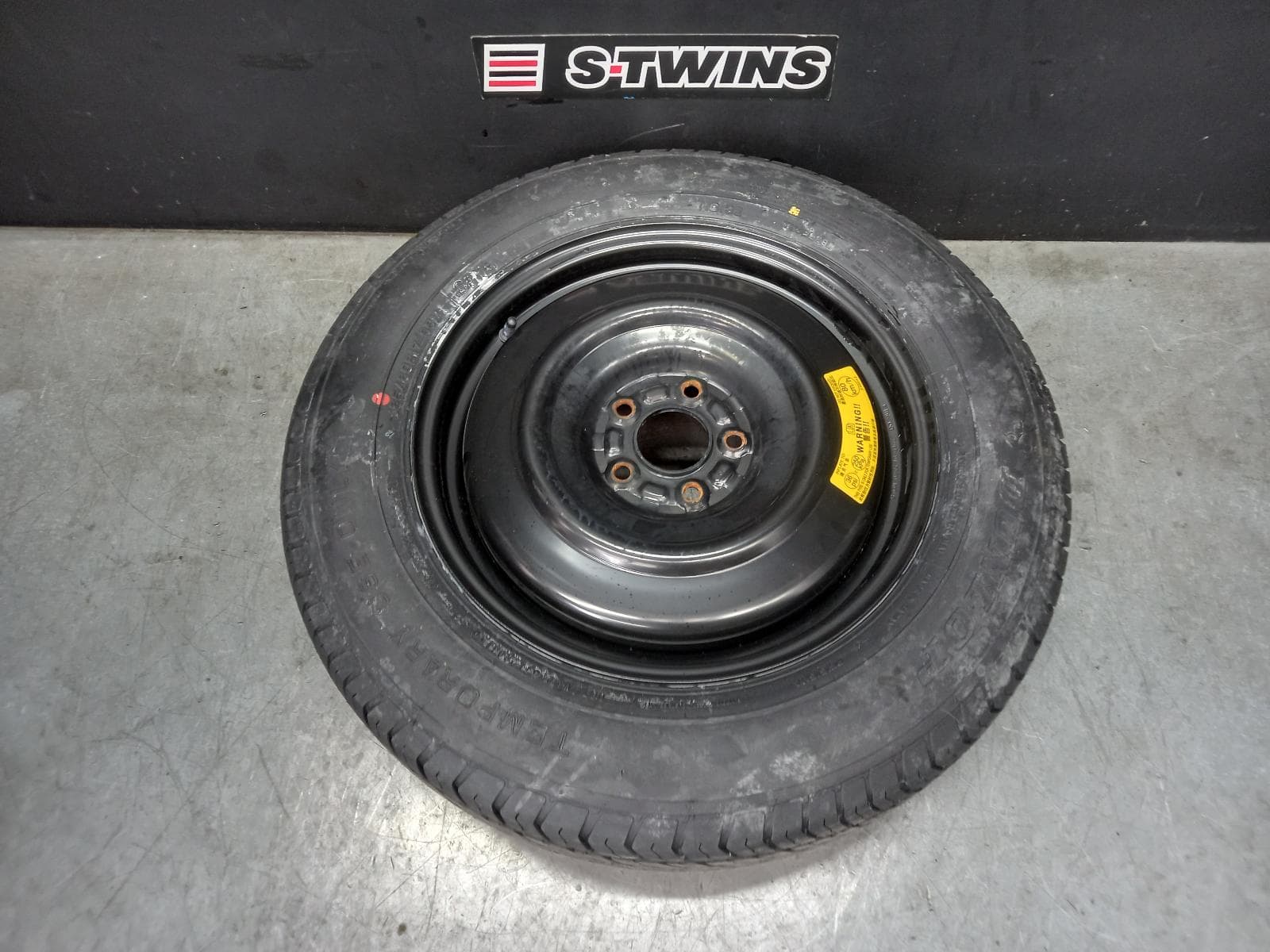 Used auto part listing image: 2015 MAZDA CX5 WHEEL STANDARD STEEL SPACE SAVER SPARE STEEL, 17X5.5IN, KE, 02/12-12/16 0000381798