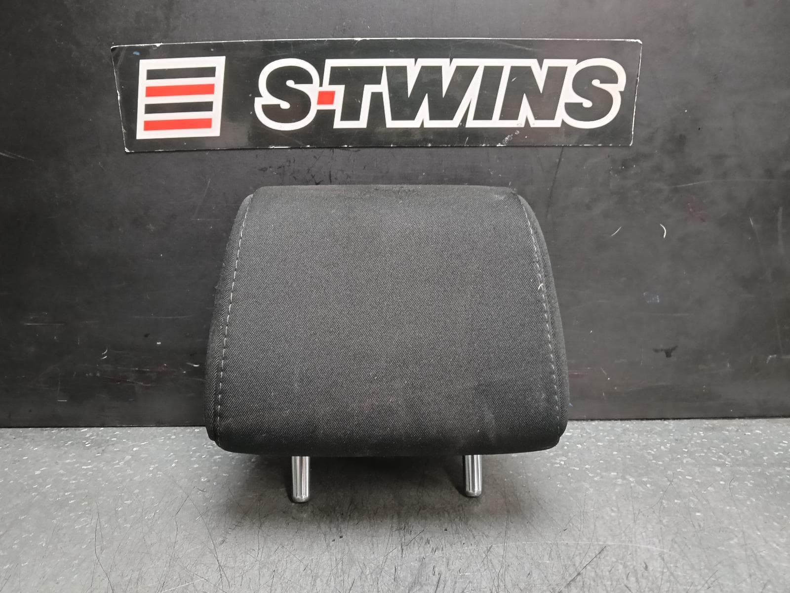 Used auto part listing image: 2015 MAZDA CX5 HEADREST LH REAR, CLOTH, KE, 02/12-12/16 0000381806