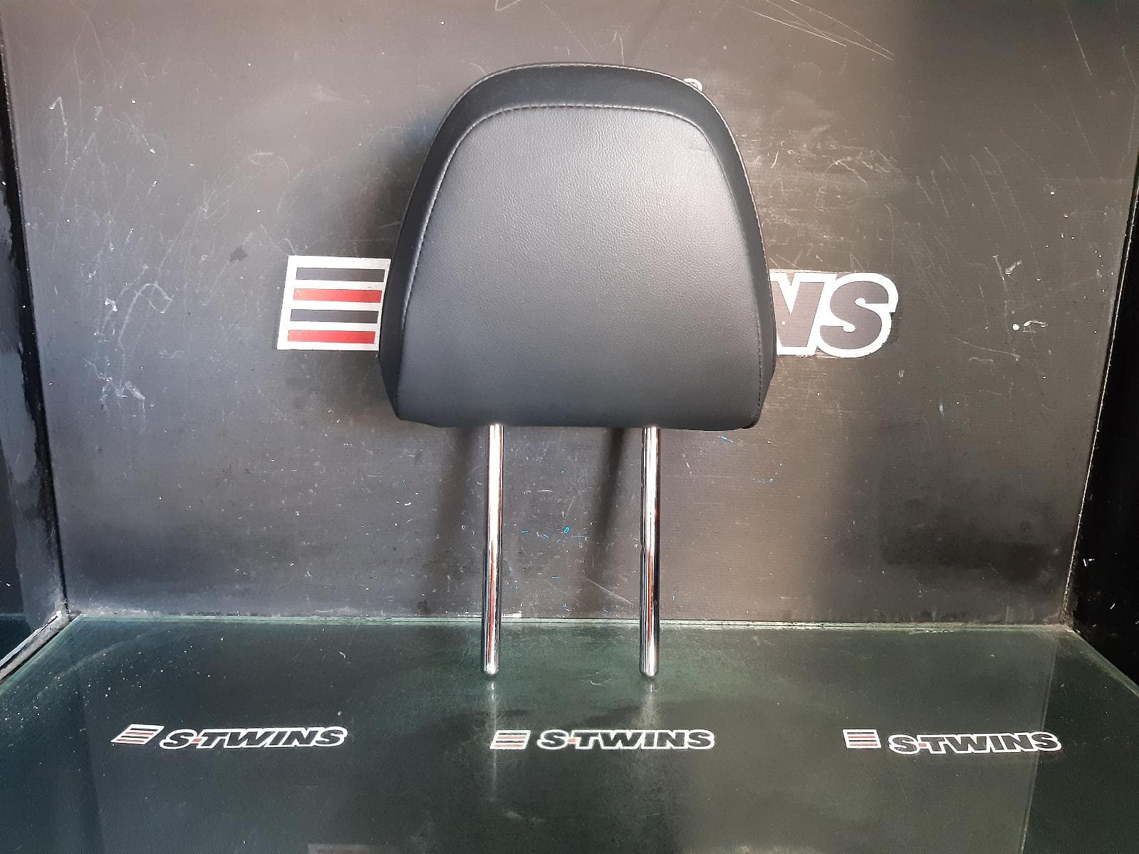 Used auto part listing image: 2020 SUBARU FORESTER HEADREST SK, 08/18-11/24 0000357998