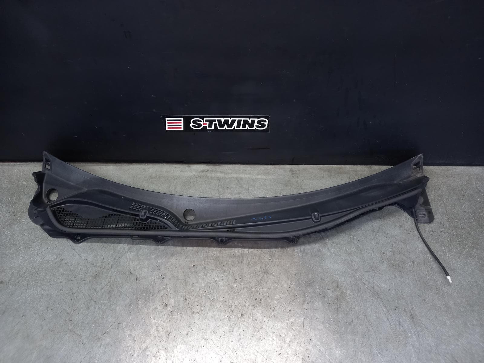 Used auto part listing image: 2016 SUBARU BRZ PLENUM CHAMBER Z1, 06/12-09/21 0000373757