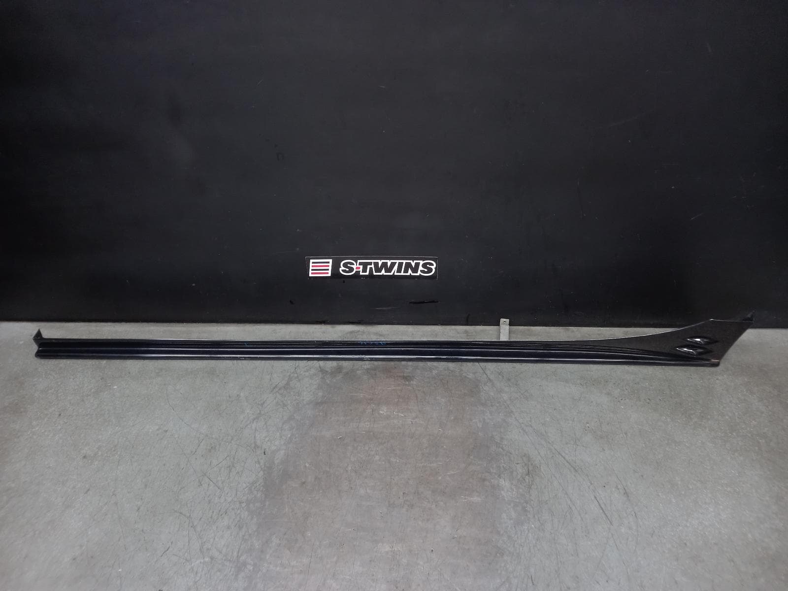 Used auto part listing image: 2016 SUBARU BRZ SIDE STEP SKIRT Z1, 06/12-09/21 0000373758