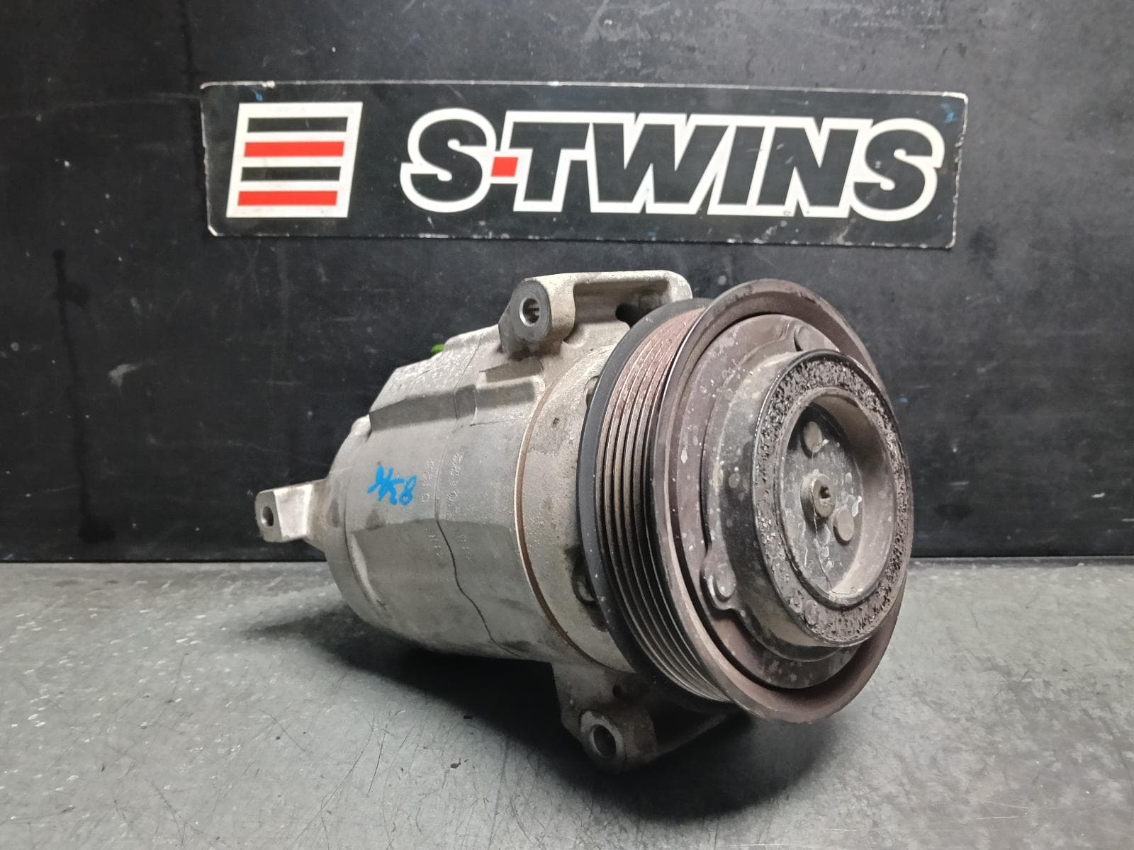 Used auto part listing image: 2014 HOLDEN CAPTIVA A C COMPRESSOR CG, 2.2, DIESEL, 01/11-06/18 0000411210