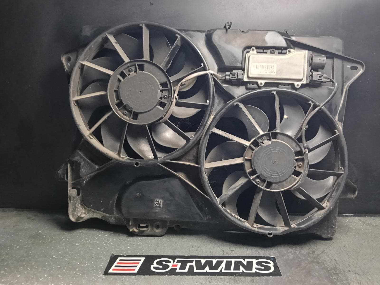 Used auto part listing image: 2014 HOLDEN CAPTIVA FAN DUAL FAN ASSY, 2.2, DIESEL, CG, 01/11-09/15 0000411211