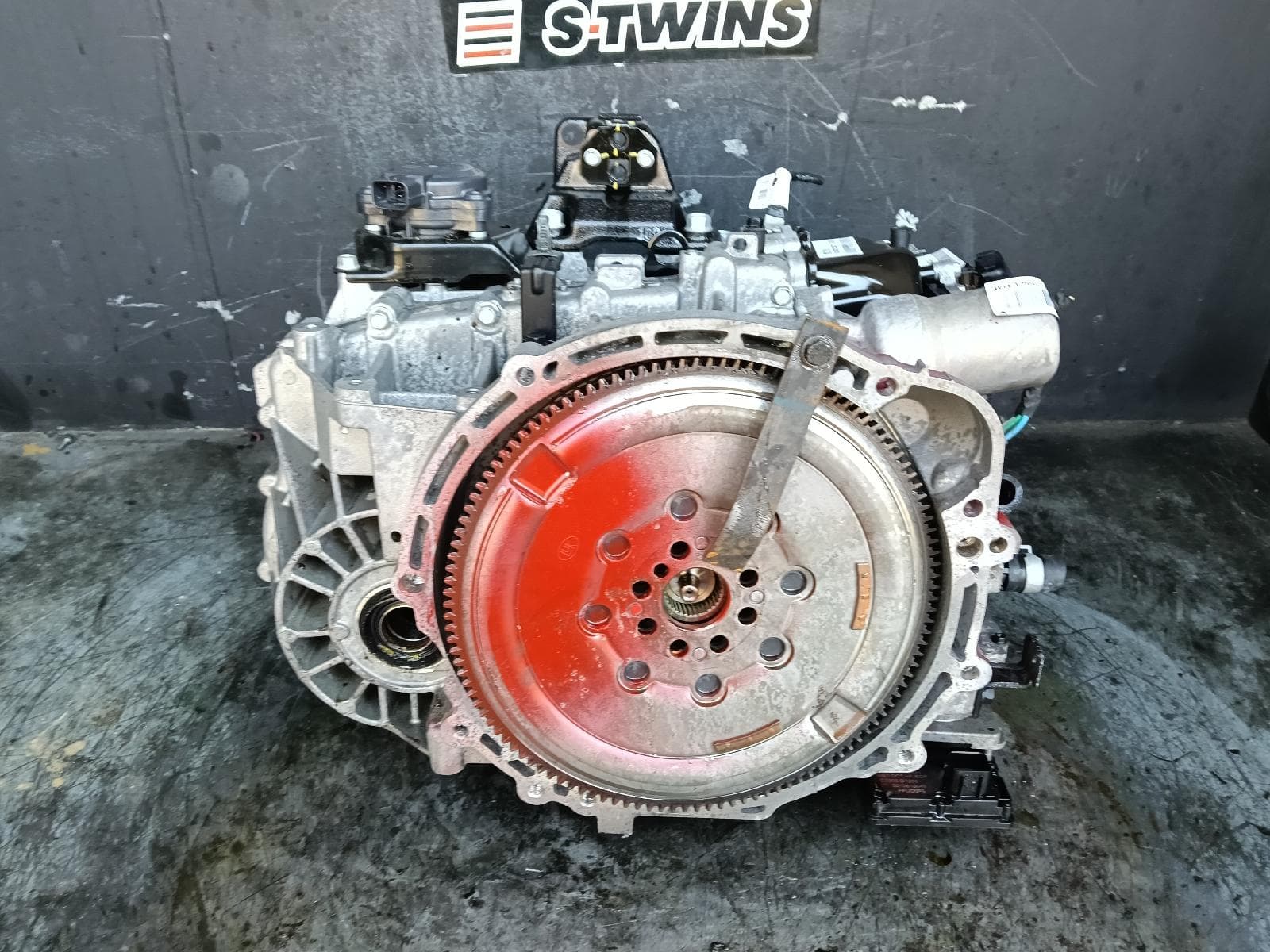 Used auto part listing image: 2021 HYUNDAI SONATA TRANS GEARBOX AUTO, FWD, PETROL, 2.5, TURBO, V71M CODE, 8 SPEED, DN8, 04/20- 0000395156