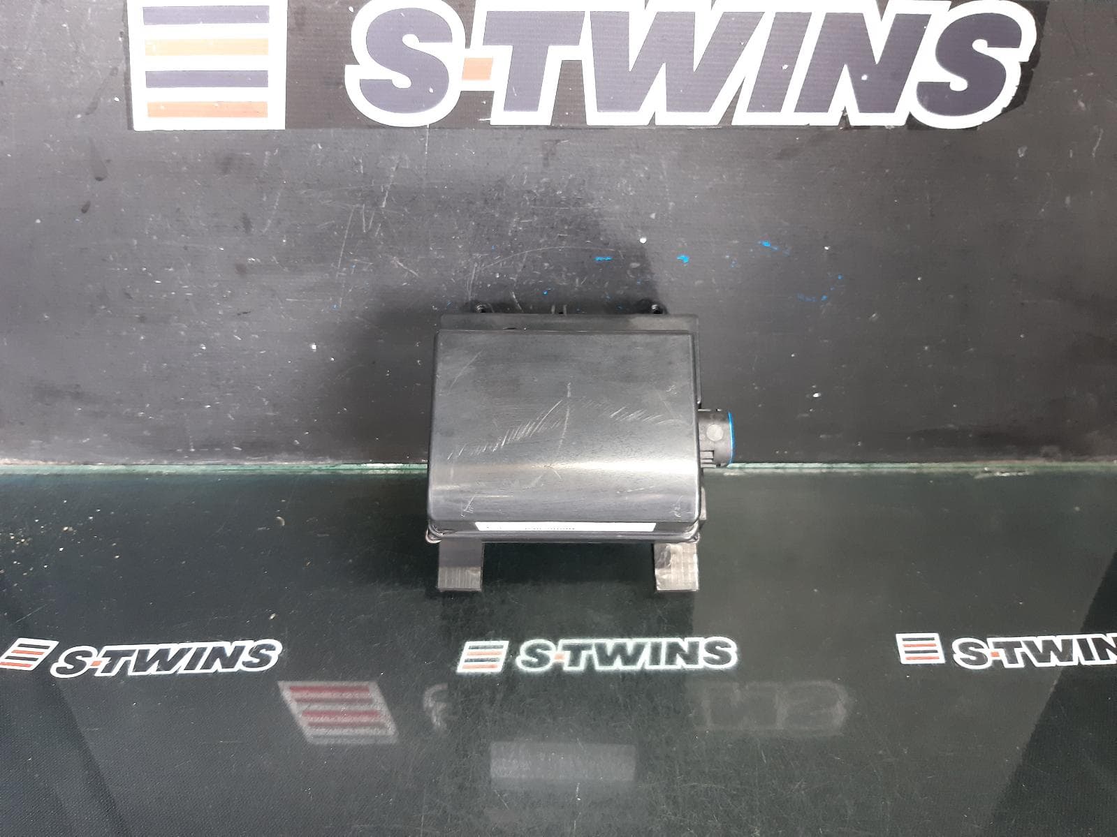 Used auto part listing image: 2016 MERCEDES C CLASS REVERSE CAMERA FRONT RADAR SENSOR, W205/S205/C205/A205, 06/14-07/23 0000370352