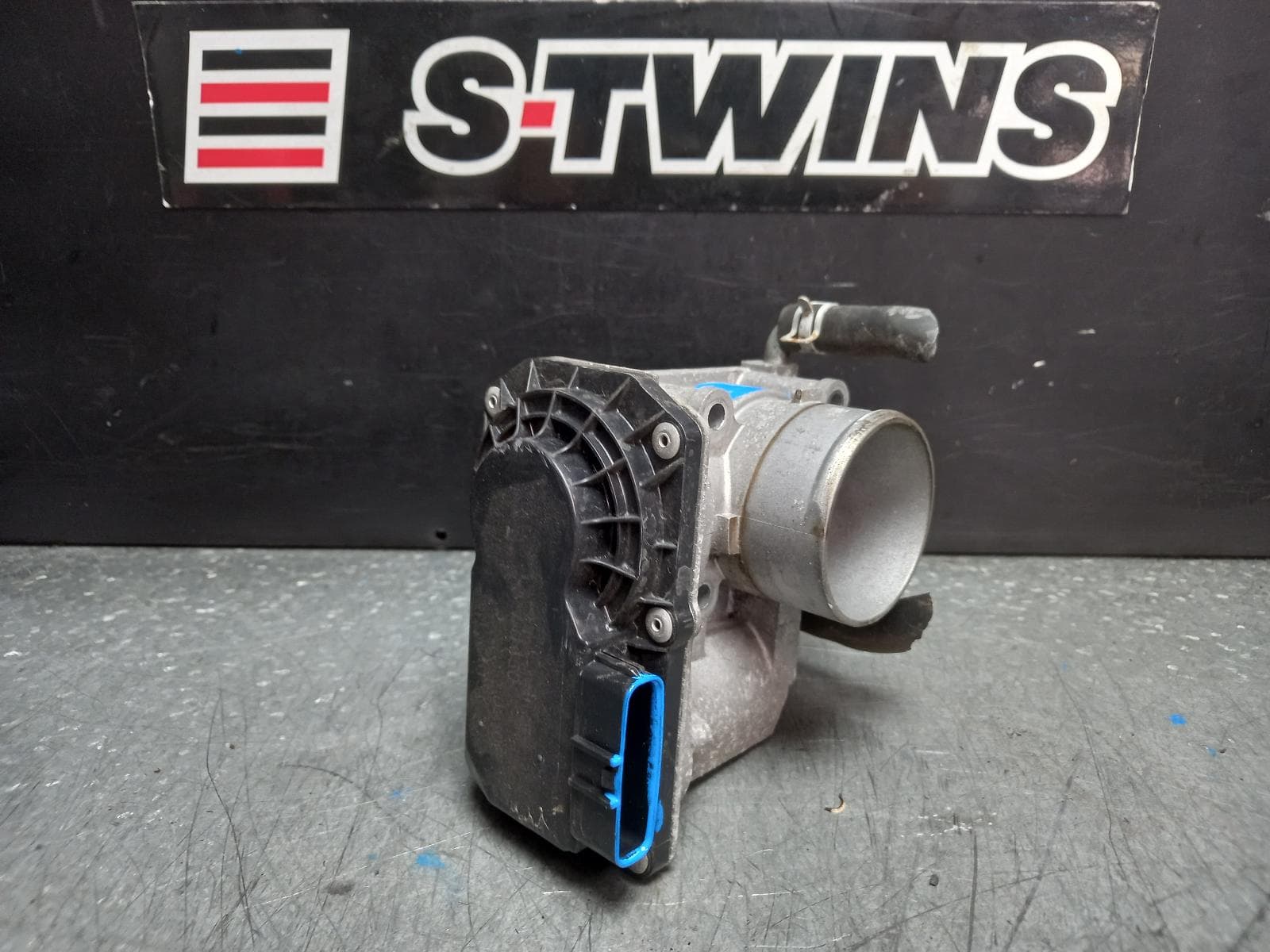 Used auto part listing image: 2016 SUZUKI SWIFT THROTTLE BODY 1.4, PETROL, FZ, 08/10-03/17 0000374457