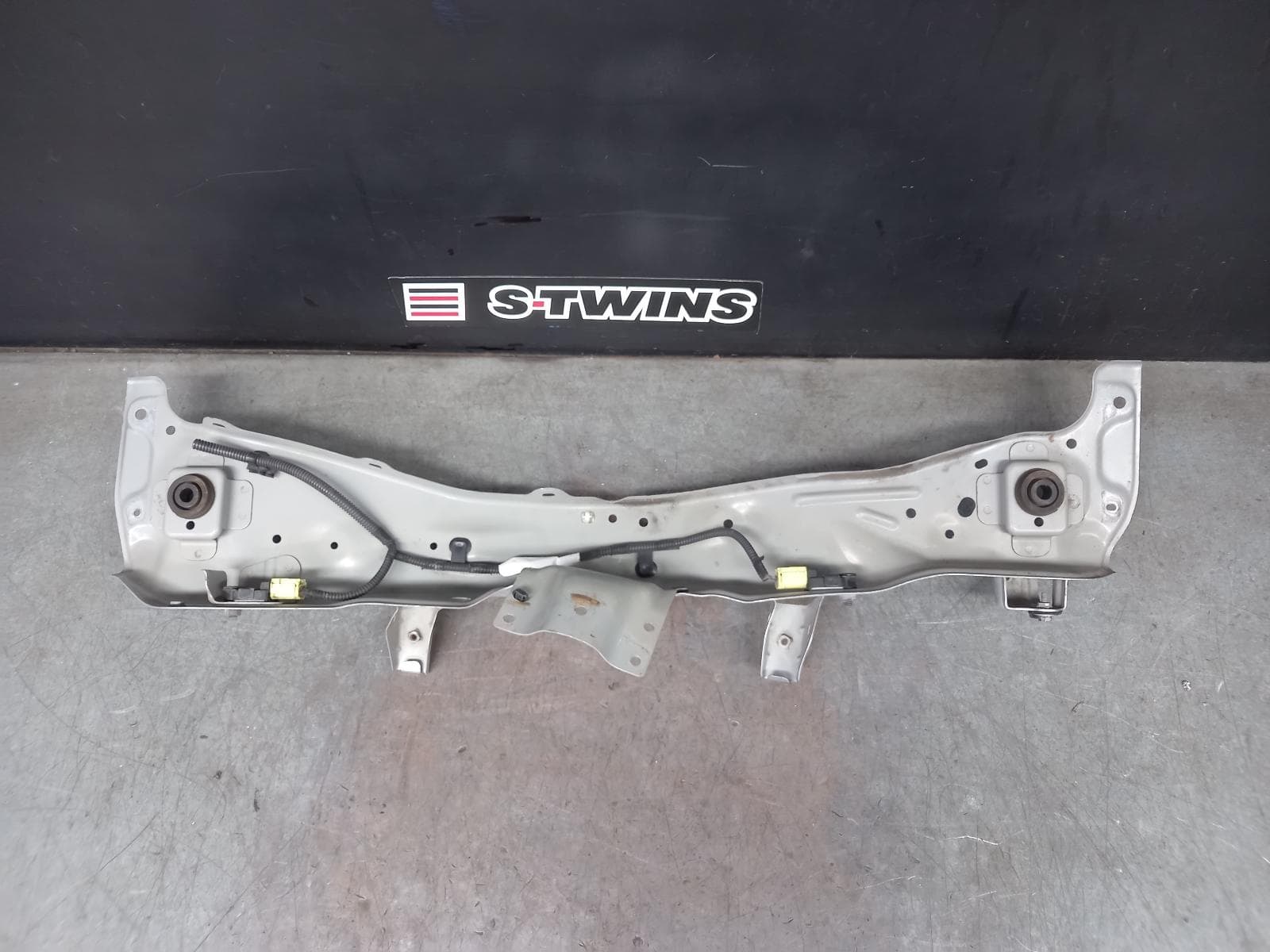 Used auto part listing image: 2012 MITSUBISHI LANCER RADIATOR SUPPORT CENTRE, CJ-CF, 07/07-12/17 0000374796
