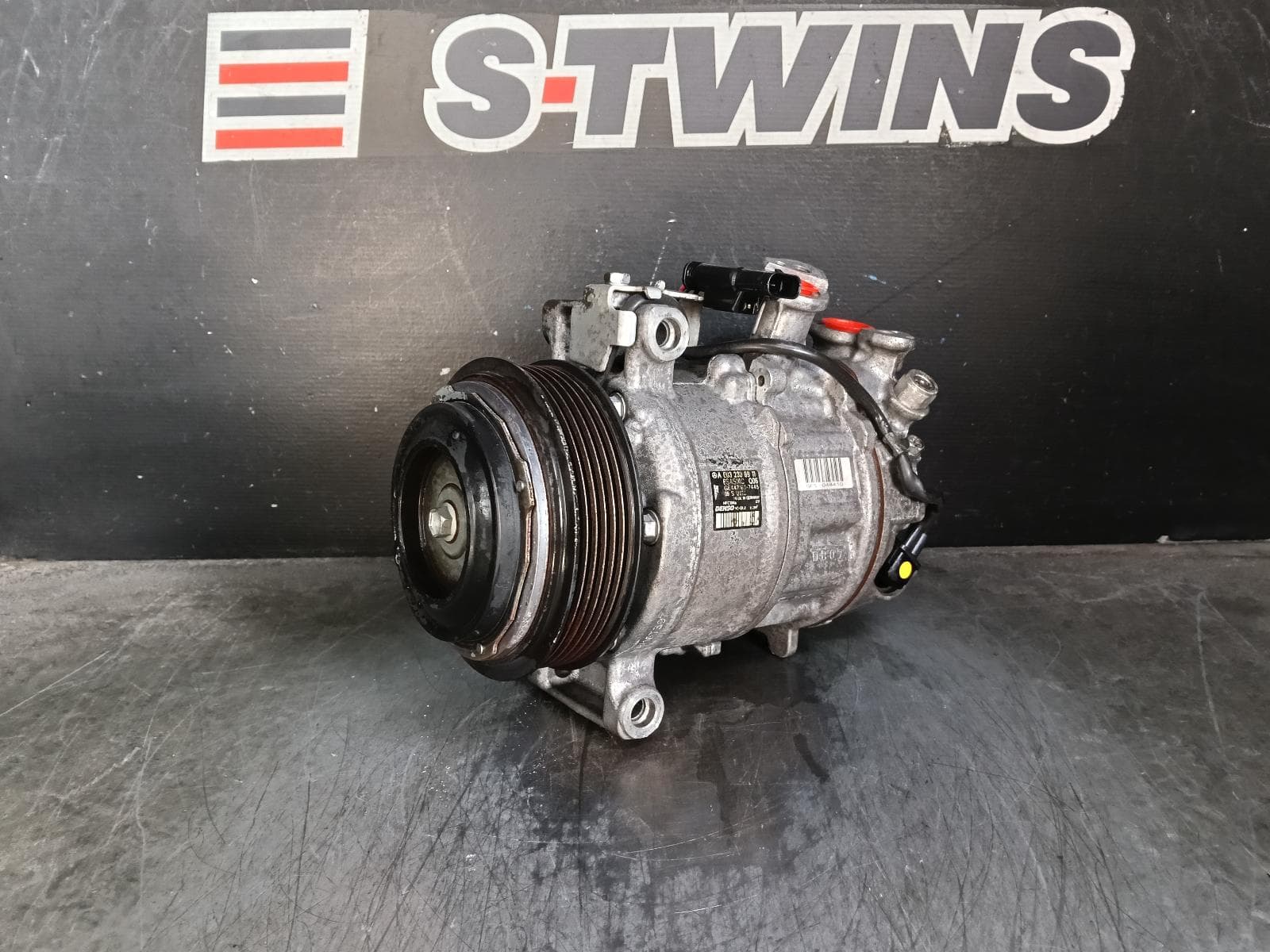 Used auto part listing image: 2015 MERCEDES GLC CLASS A C COMPRESSOR X253/C253, 2.0, PETROL, GLC200/250/300, 09/15-03/23 0000402829