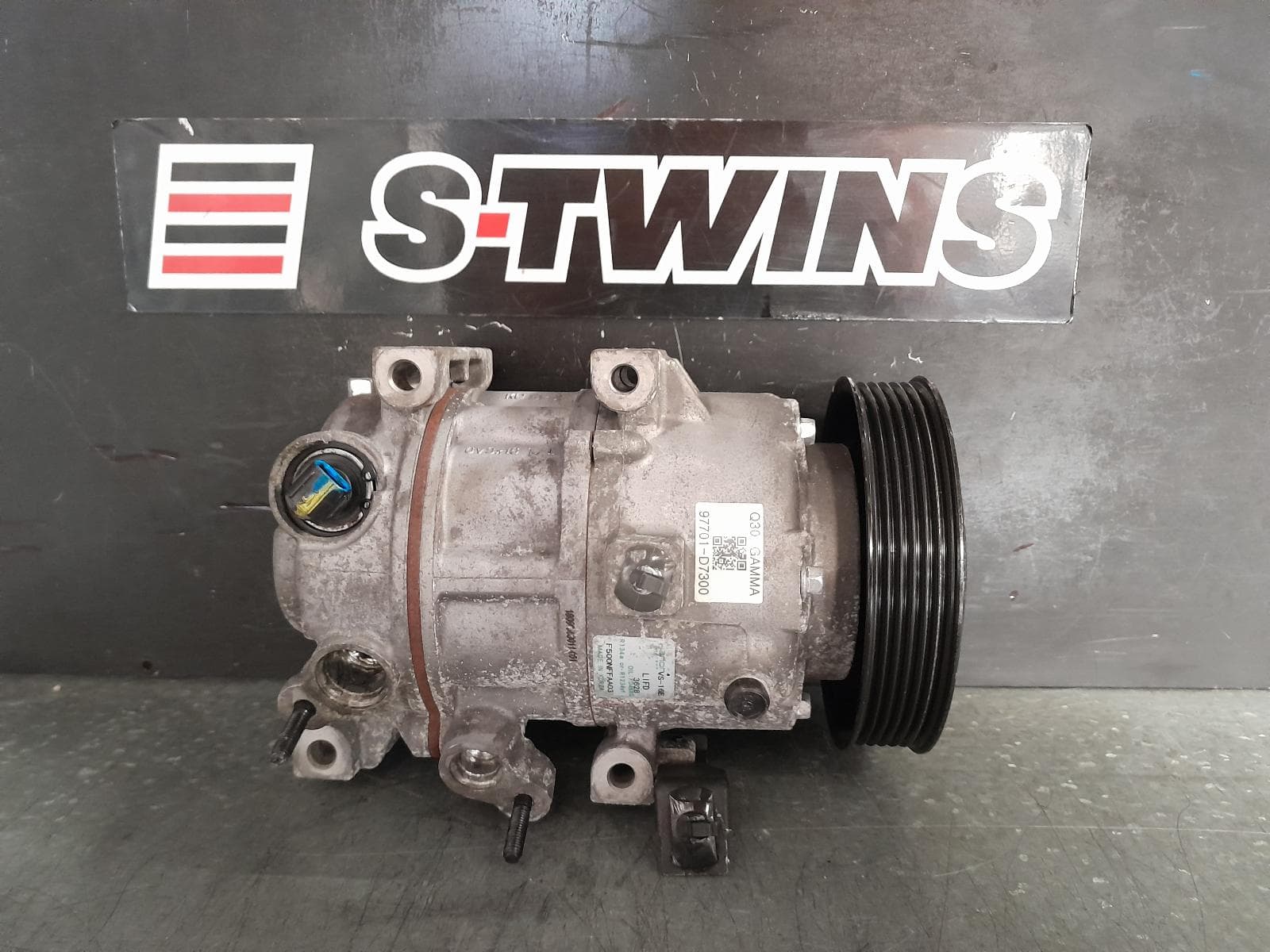 Used auto part listing image: 2017 HYUNDAI TUCSON A C COMPRESSOR PETROL, 2.0, G4NC, TL, BIGGER OUTLET, 06/15-06/18 0000364104