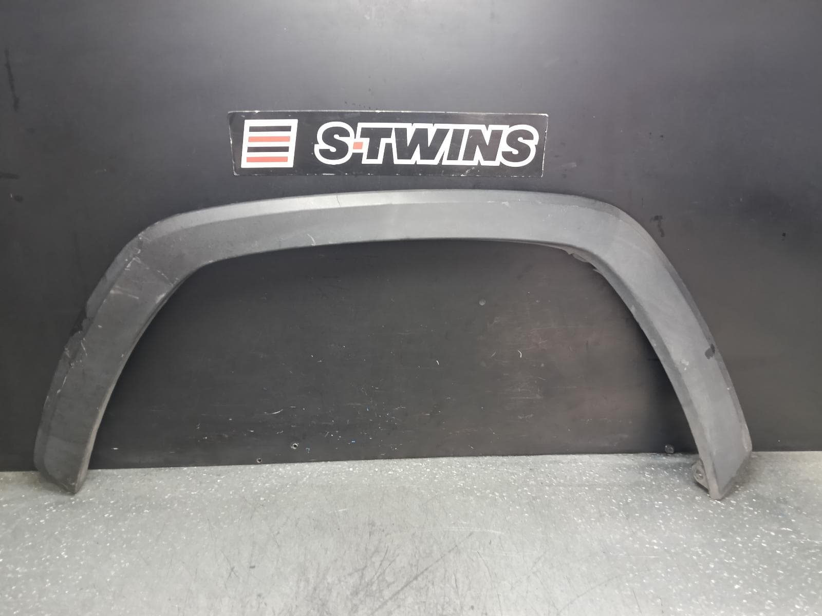 Used auto part listing image: 2020 TOYOTA RAV4 WHEEL ARCH FLARE XA50, LH FRONT, BLACK, GX/GXL/CRUISER, 11/18- 0000382419