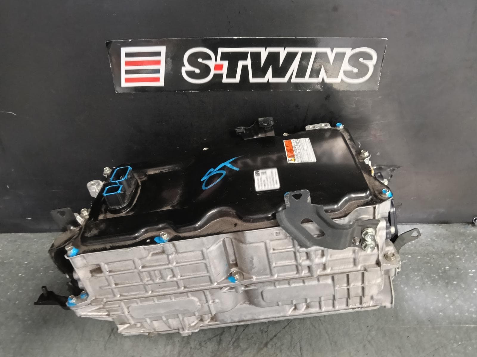 Used auto part listing image: 2020 TOYOTA RAV4 INVERTER HEV INVERTER, 2.5, PETROL, AWD, XA50, 11/18- 0000382433