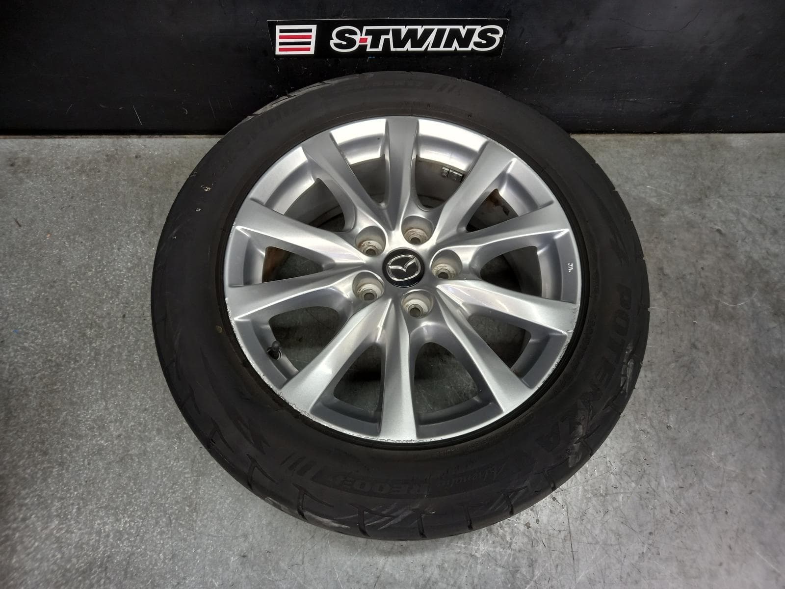 Used auto part listing image: 2014 MAZDA 6 WHEEL MAG FACTORY, 17X7.5IN, GJ-GL, 11/12-02/18 0000369613