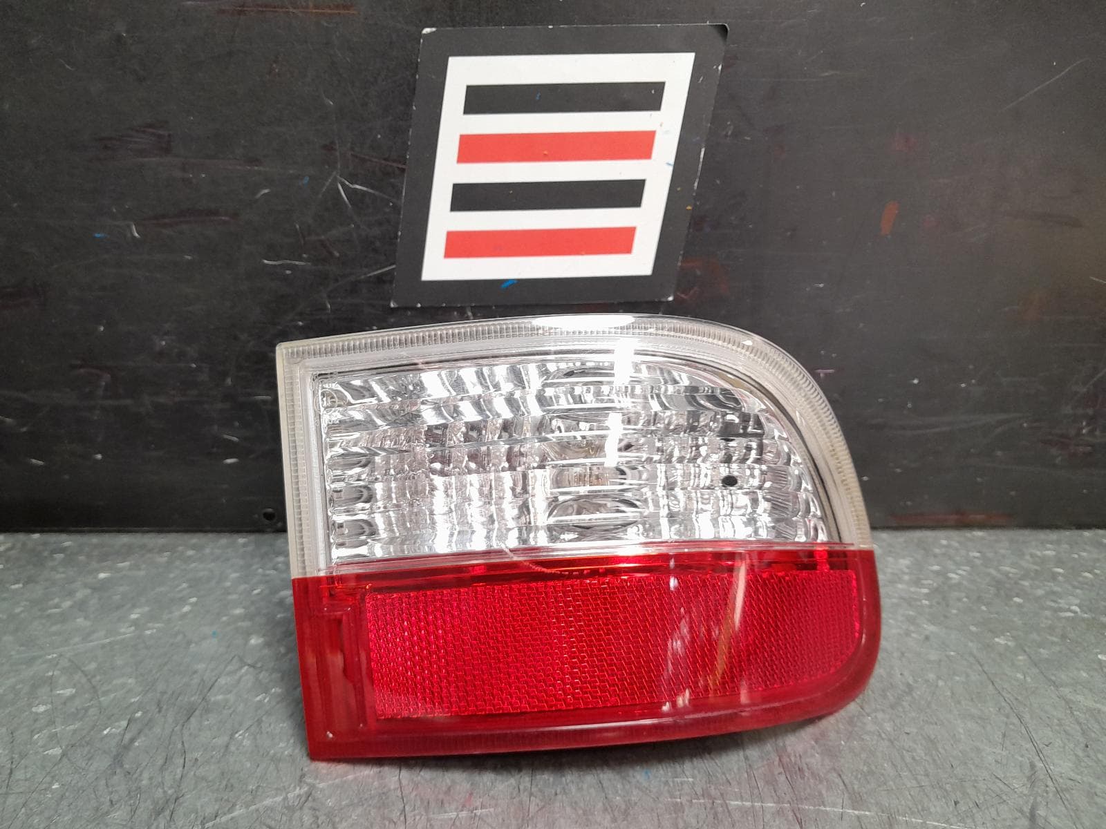 Used auto part listing image: 2015 MAZDA BT50 RIGHT TAILLIGHT UP-UR, UTE, LOWER, 10/11-06/20 0000371505