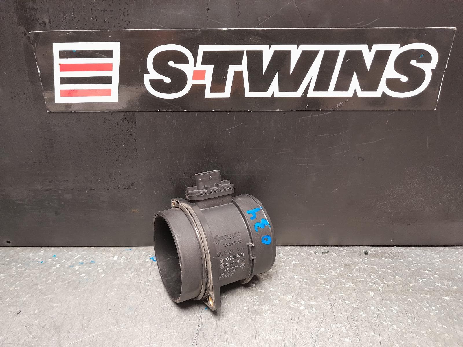 Used auto part listing image: 2011 KIA SPORTAGE AIR FLOW METER 2.0, DIESEL, SL, 05/10-10/15 0000373850