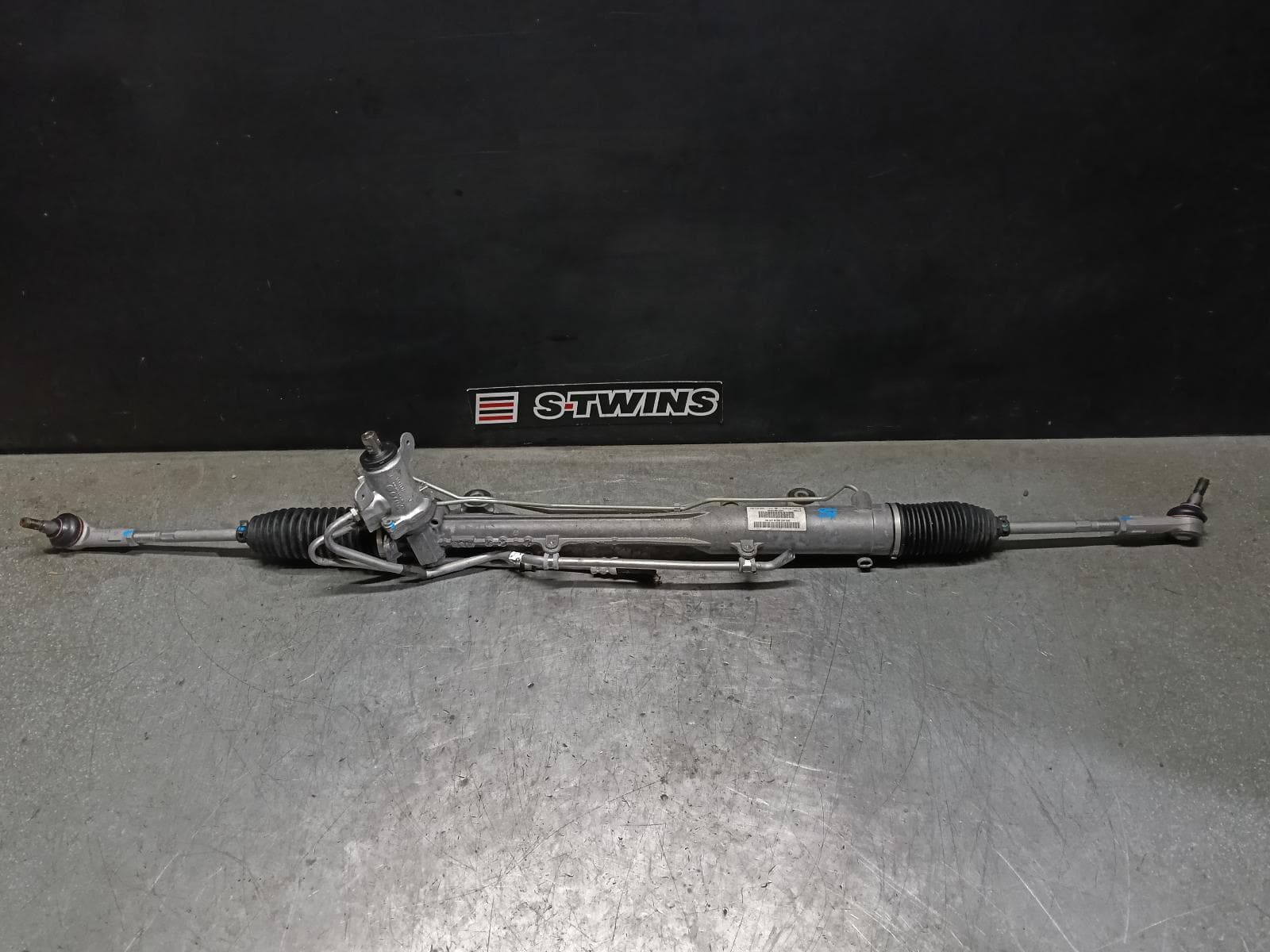 Used auto part listing image: 2019 VOLKSWAGEN AMAROK STEERING BOX RACK 2H, HYDRAULIC TYPE, 10/10-09/22 0000396018