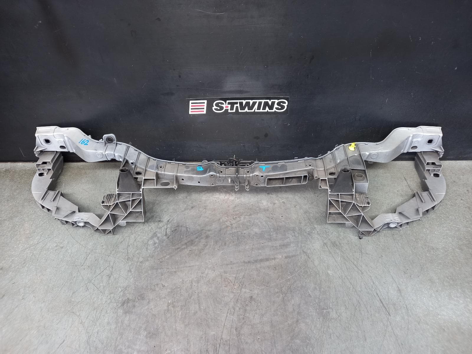 Used auto part listing image: 2013 FORD KUGA RADIATOR SUPPORT RADIATOR SUPPORT UPPER, TF, 11/12-09/16 0000360270