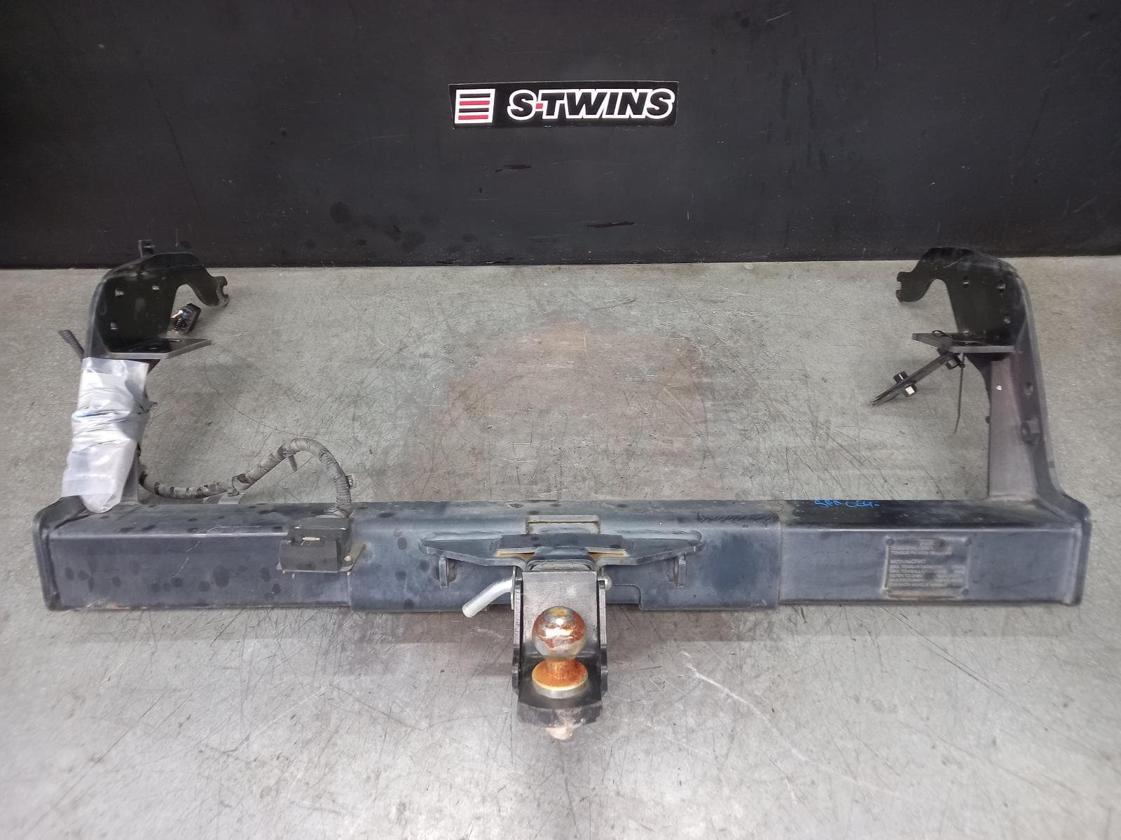 Used auto part listing image: 2012 FORD RANGER TOWBAR PX, UTE BACK TYPE, 2WD HI-RIDE/4WD, XLT/WILDTRAK, 06/11-06/15 0000379635