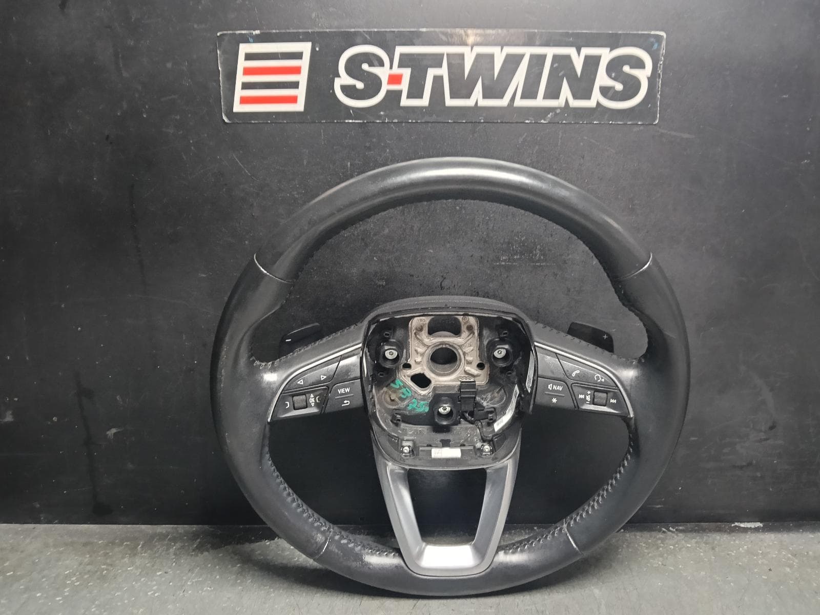 Used auto part listing image: 2017 AUDI Q7 STEERING WHEEL LEATHER, 4M, 09/15- 0000412108